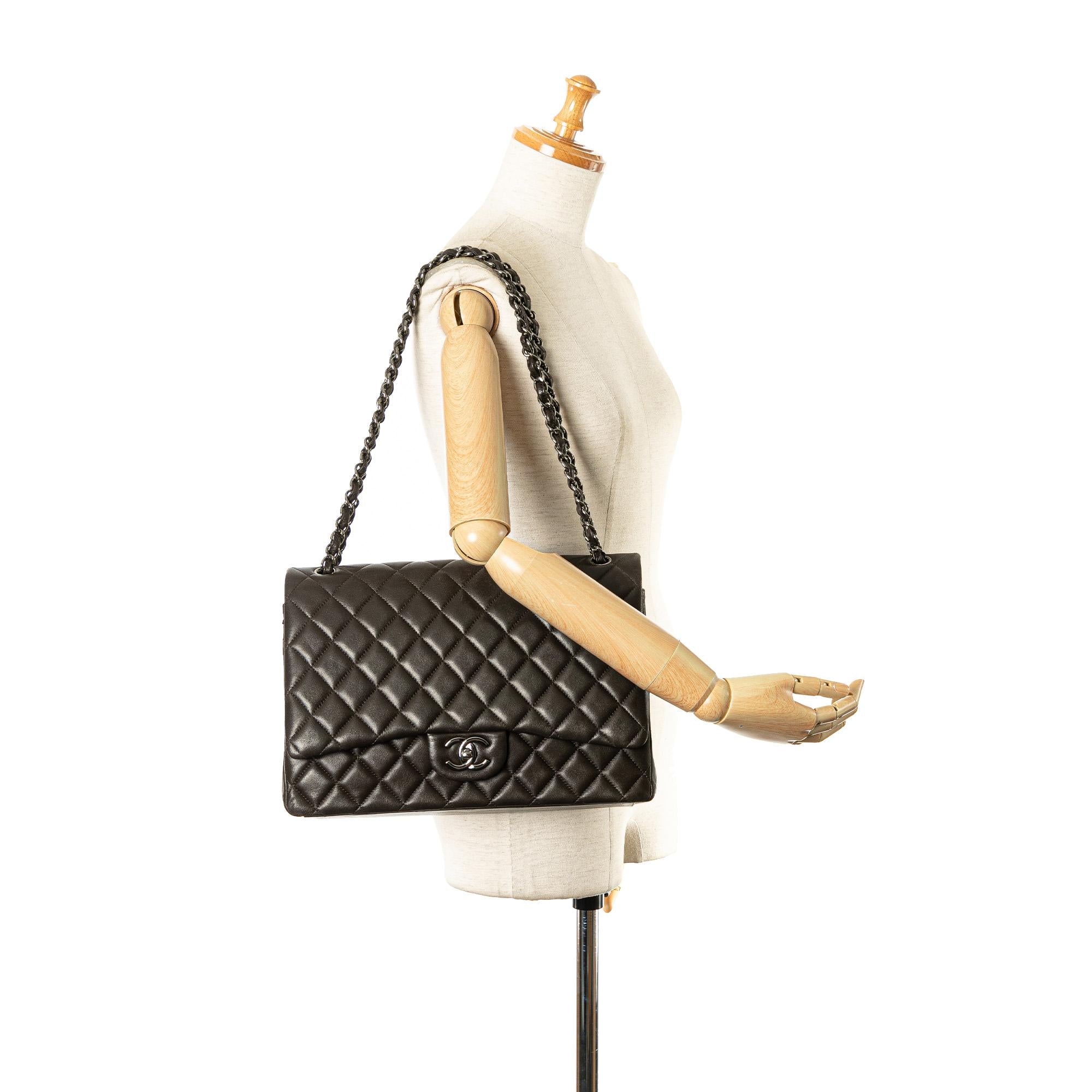 Top Quality Chanel Maxi Classic Lambskin Double Flap (SHG-h2ks58)