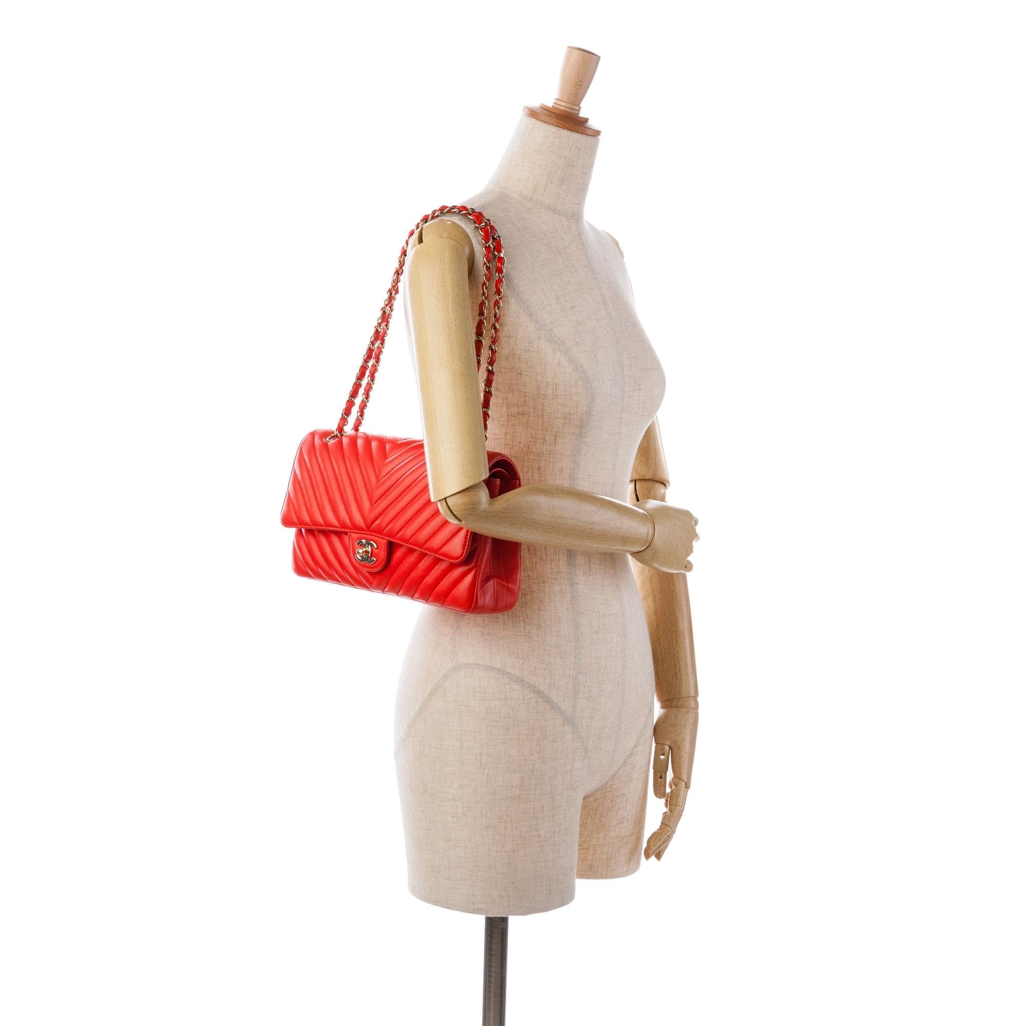 Top Quality Chanel Medium Classic Chevron Lambskin Double Flap (SHG-PfQlYr)