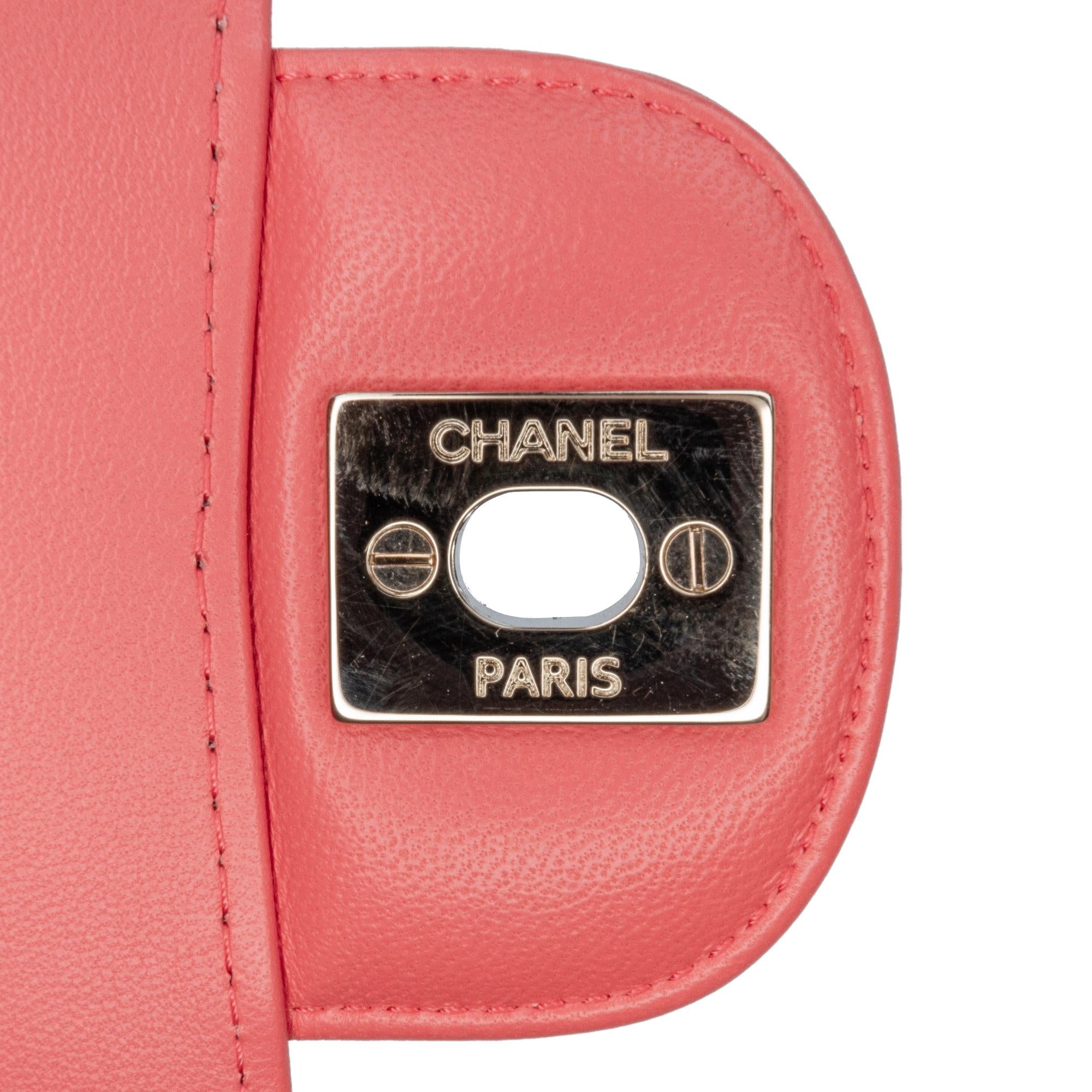 Top Quality Chanel Medium Classic Chevron Lambskin Double Flap (SHG-pCILyr)