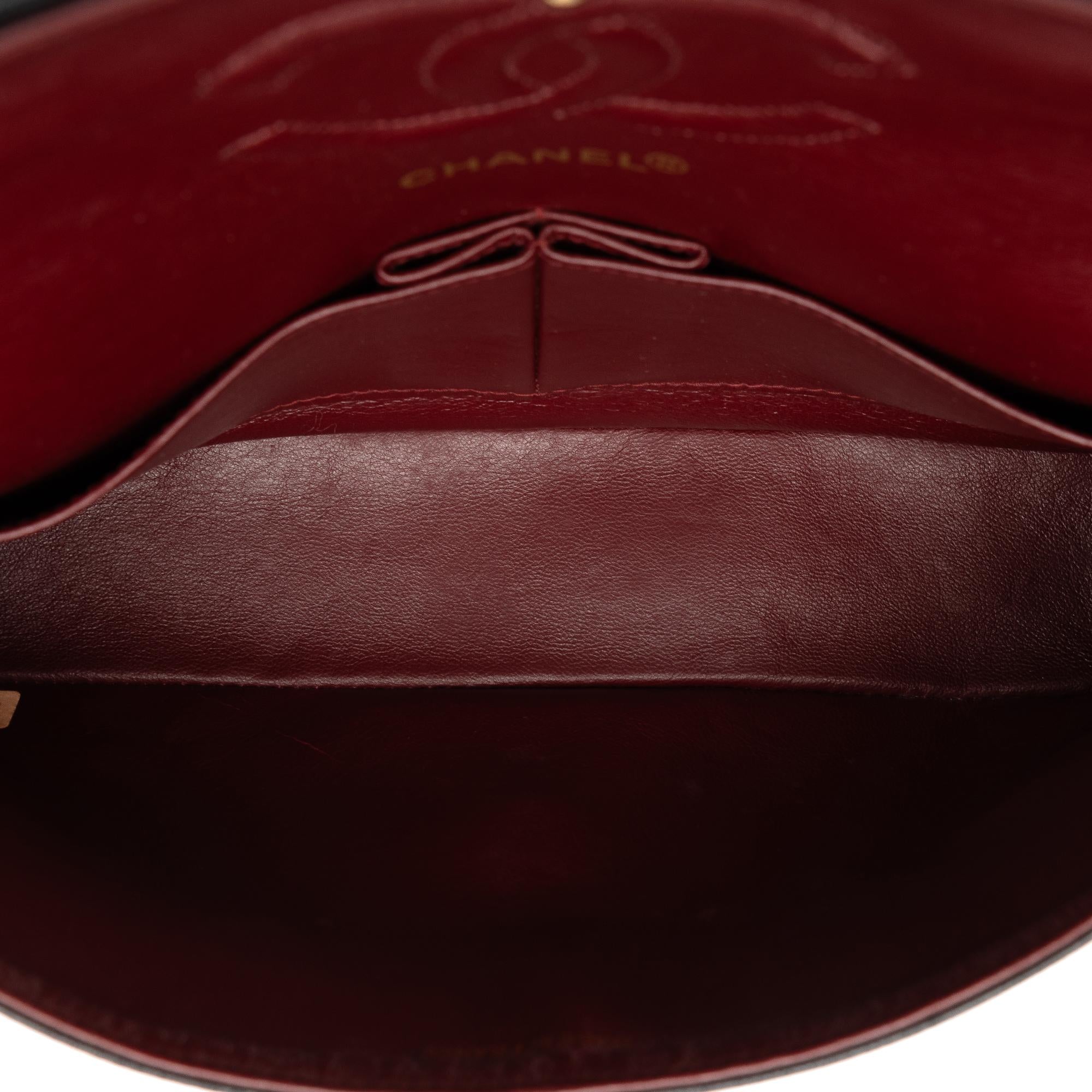 Top Quality Chanel Medium Classic Lambskin Double Flap (SHG-zFe3qn)