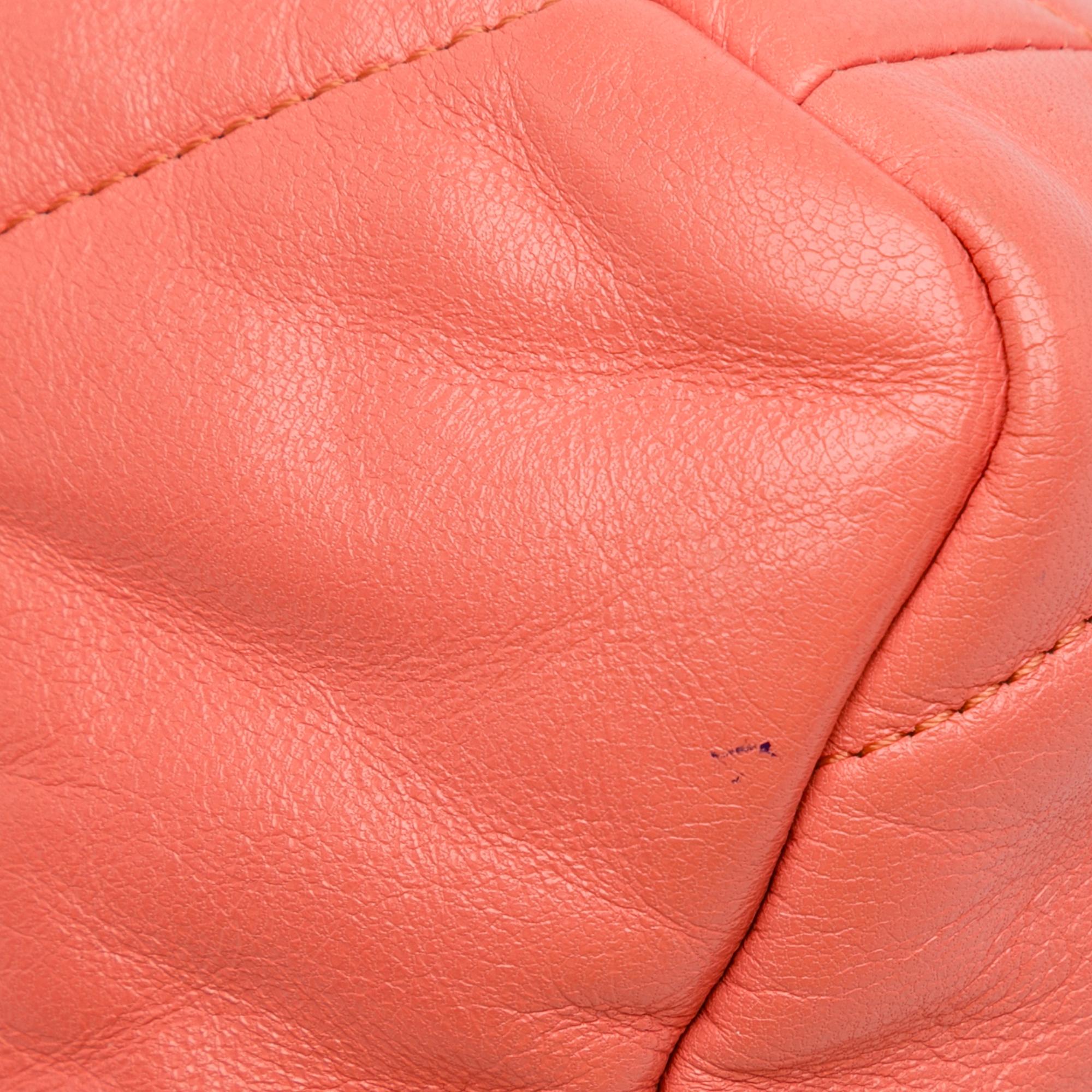 Top Quality Chanel Medium Lambskin 19 Flap (SHG-WzCxqm)