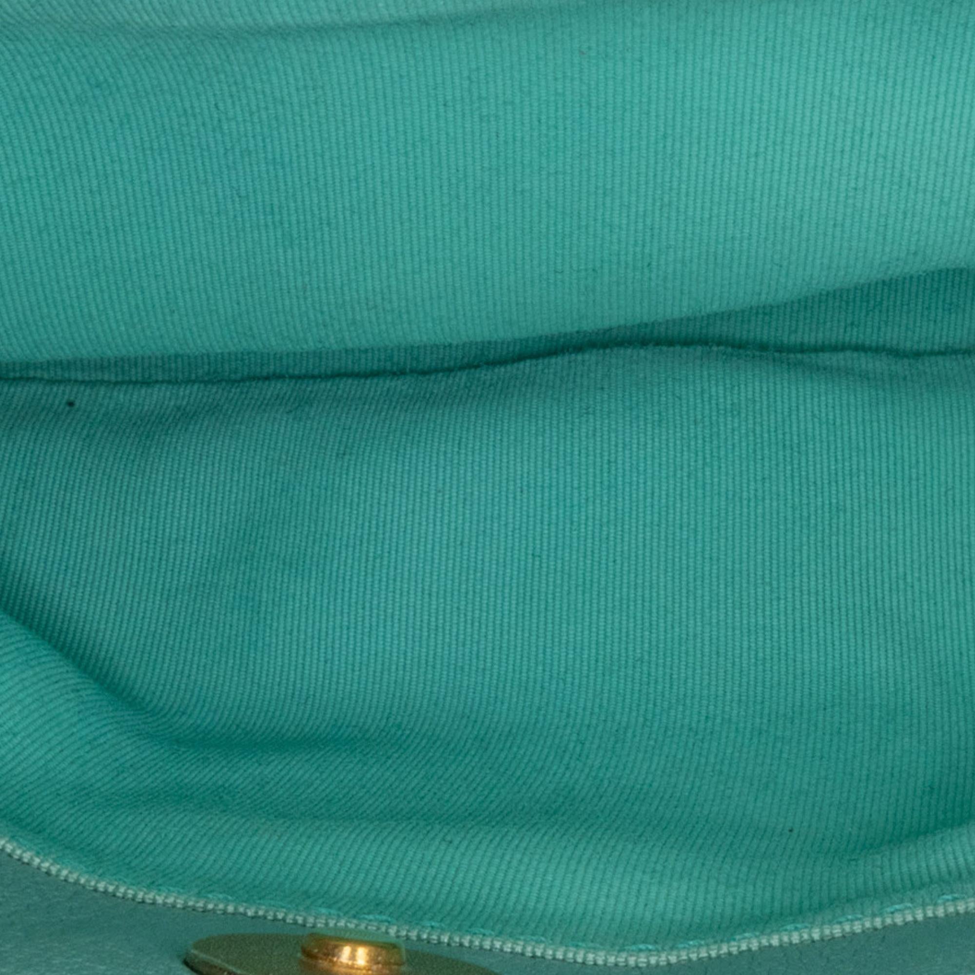 Top Quality Chanel Medium Lambskin 19 Flap (SHG-XdXJ6B)
