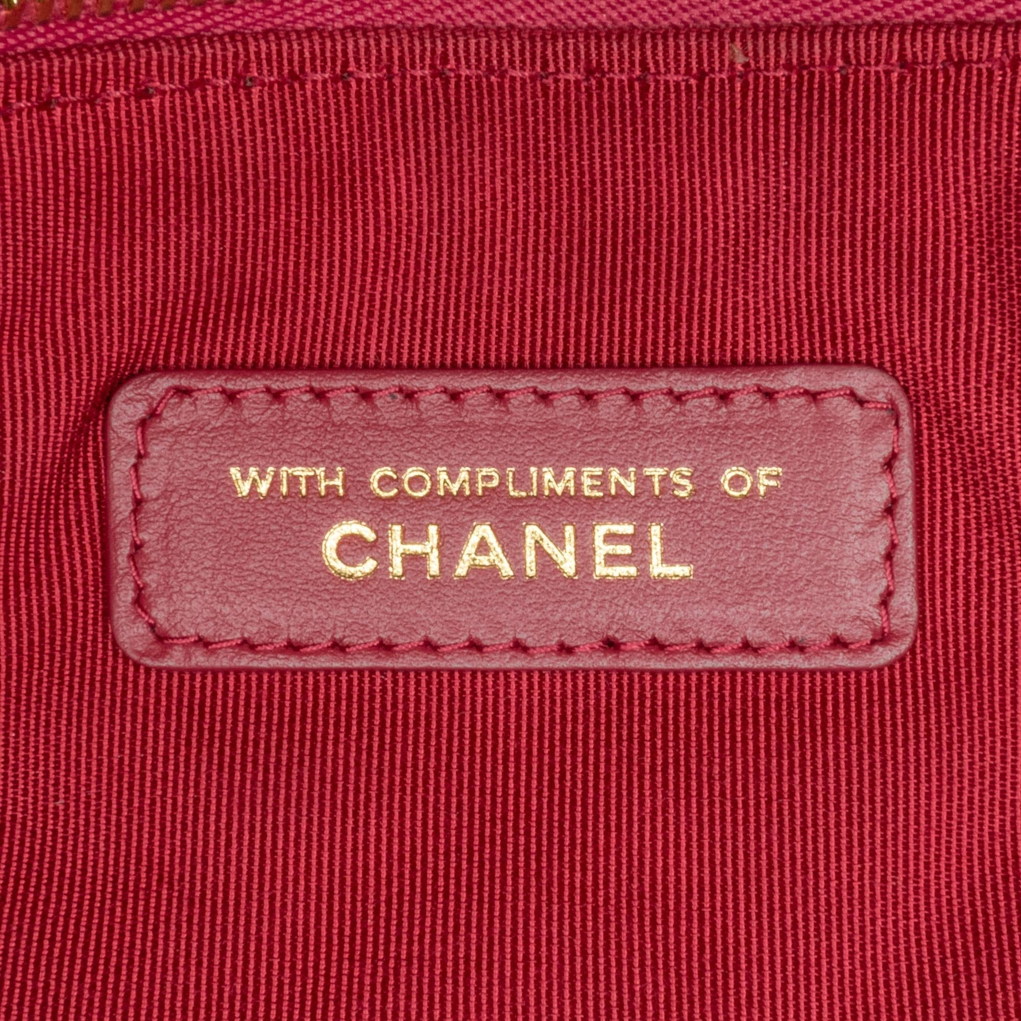 Top Quality Chanel Medium Quilted Lambskin O Case Clutch (SHG-wDy0Mj)