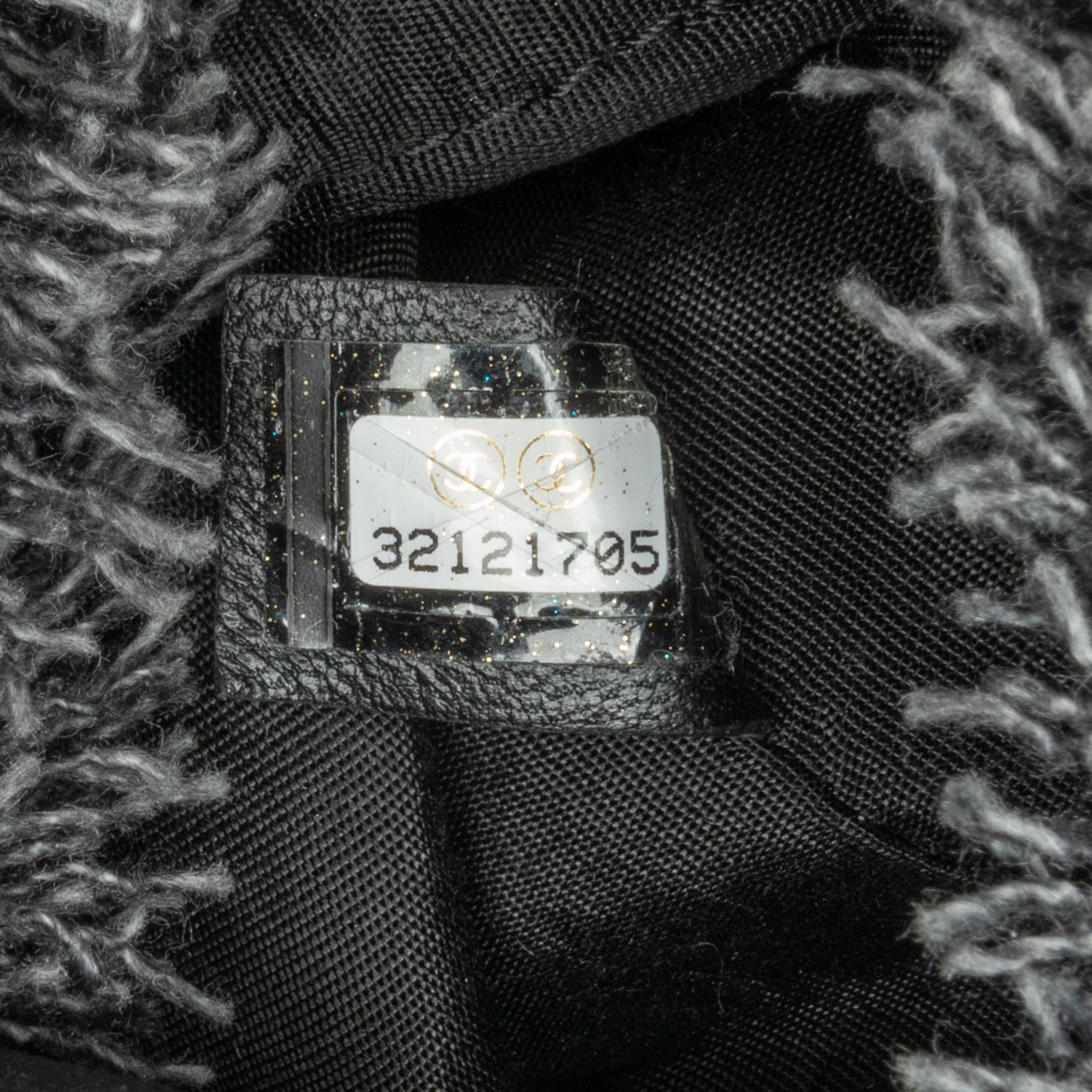Top Quality Chanel Mini Denim Mood Bucket with Chain (SHG-oUrCJ6)