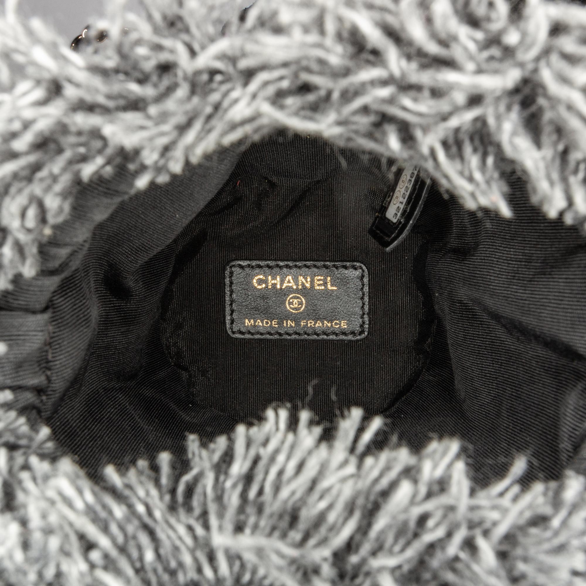 Top Quality Chanel Mini Denim Mood Bucket with Chain (SHG-u5NBnA)