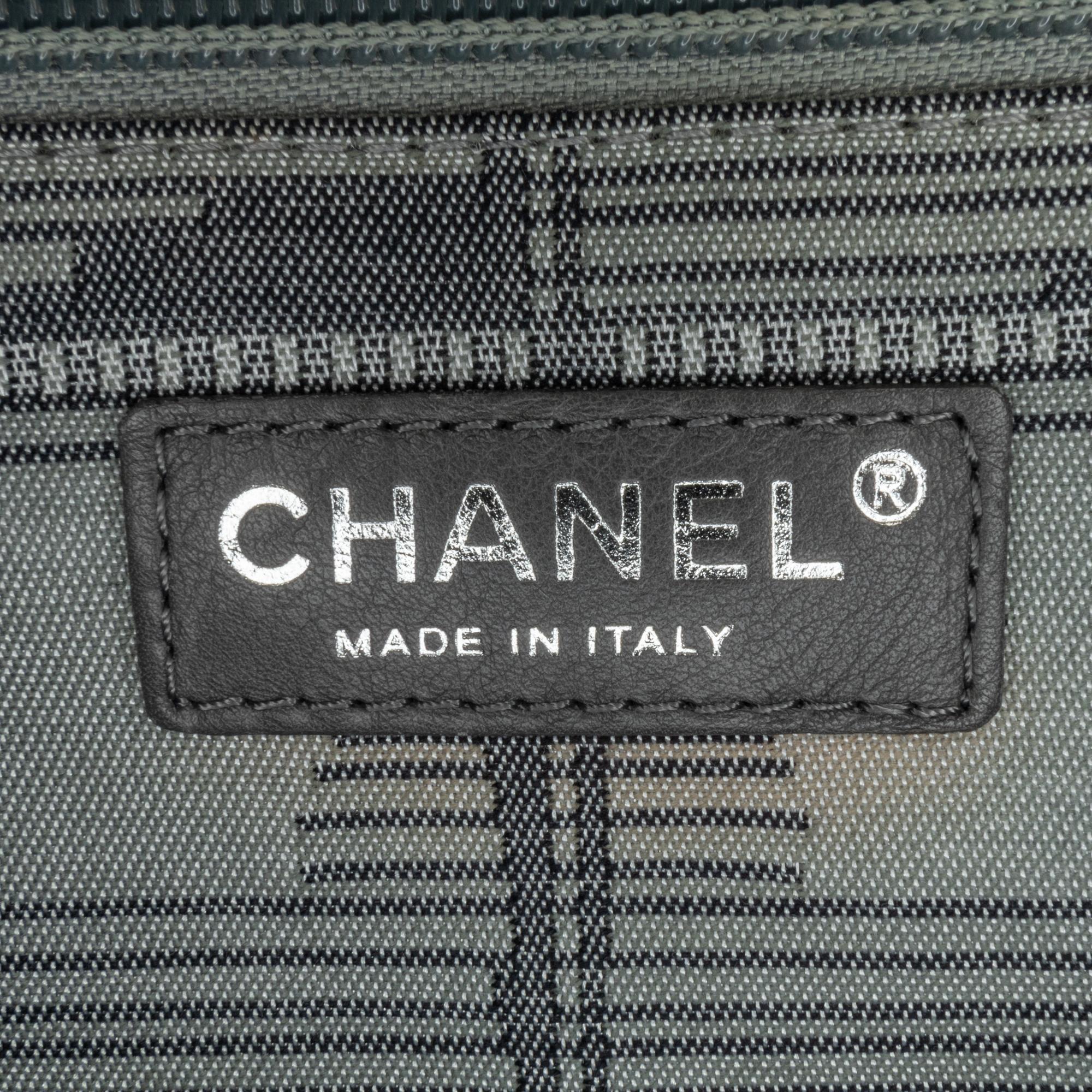 Top Quality Chanel New Travel Line Bicolor Nylon Tote (SHG-ay6wPX)