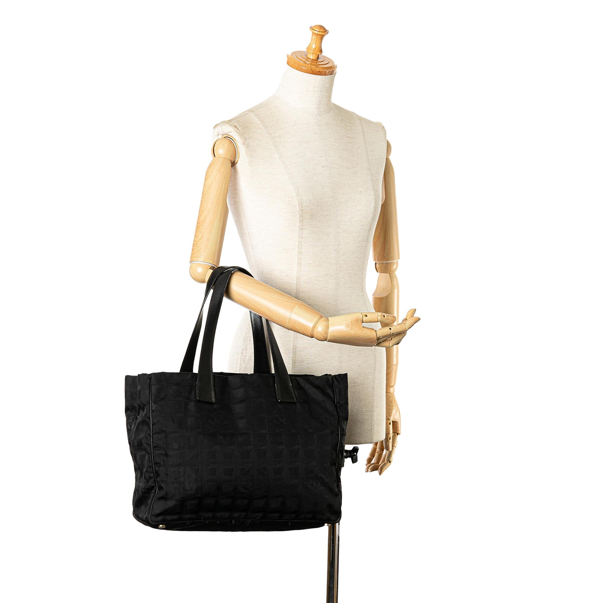 Top Quality Chanel New Travel Line Tote (SHG-negUIb)
