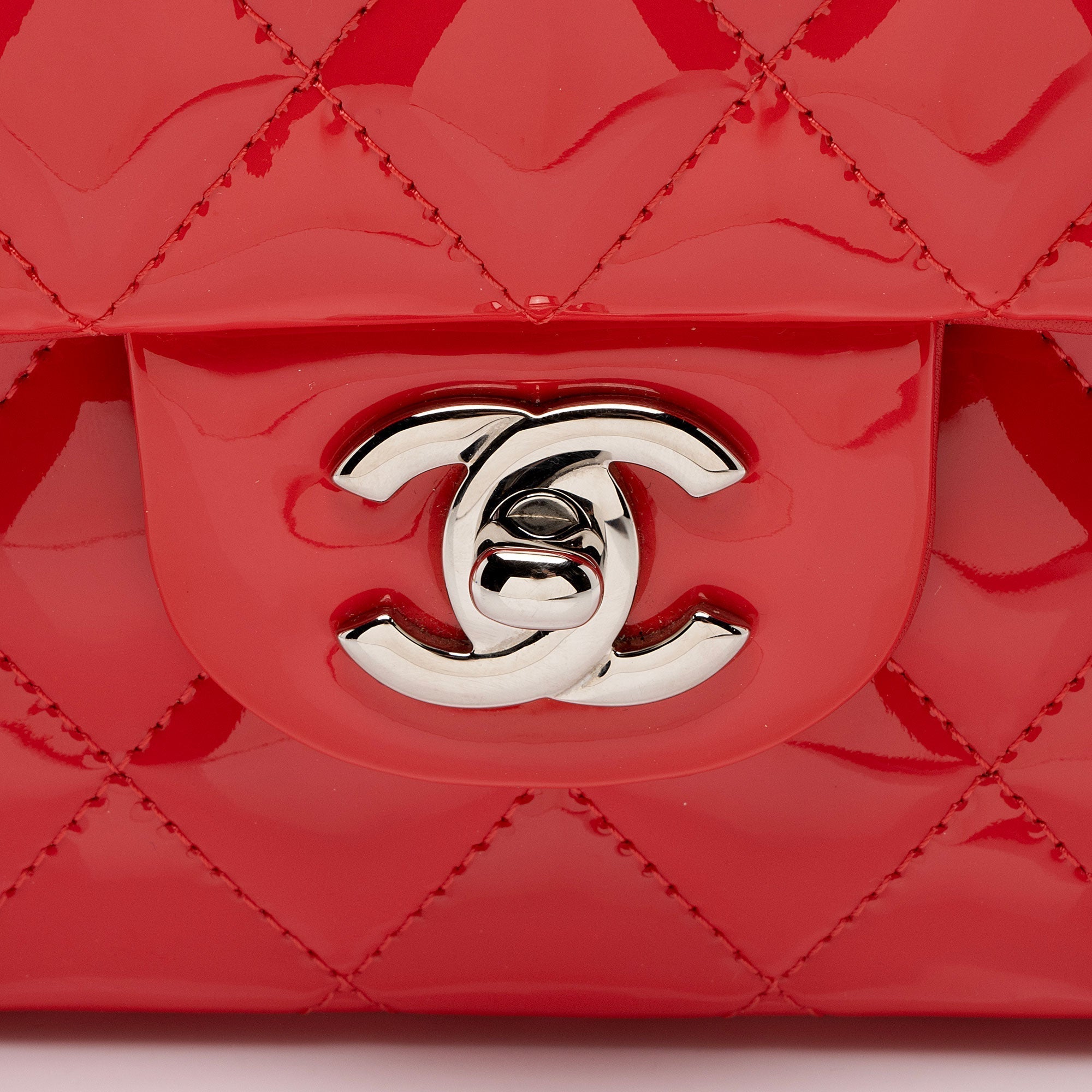 Top Quality Chanel Patent Leather Classic Medium Double Flap Bag (SHF-96viXO)