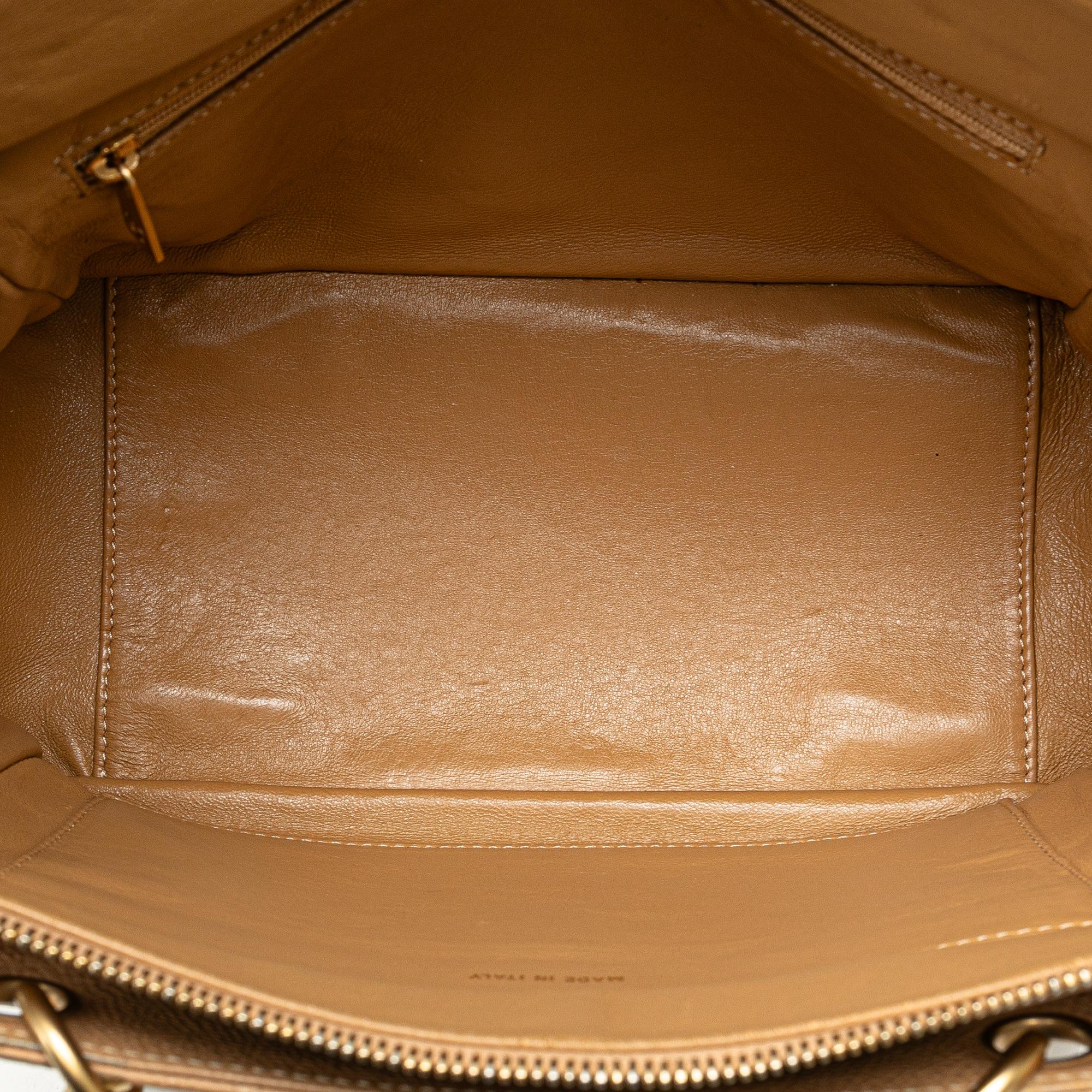 Top Quality Chanel Petite Caviar Timeless Shopping Tote (SHG-HnNmDD)