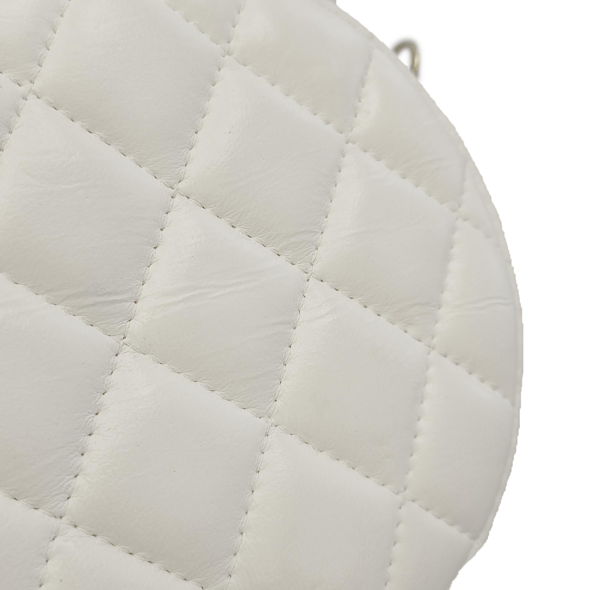 Top Quality Chanel Quilted Lambskin Pearl Crush Round Clutch with Chain (SHG-SbdIV9)