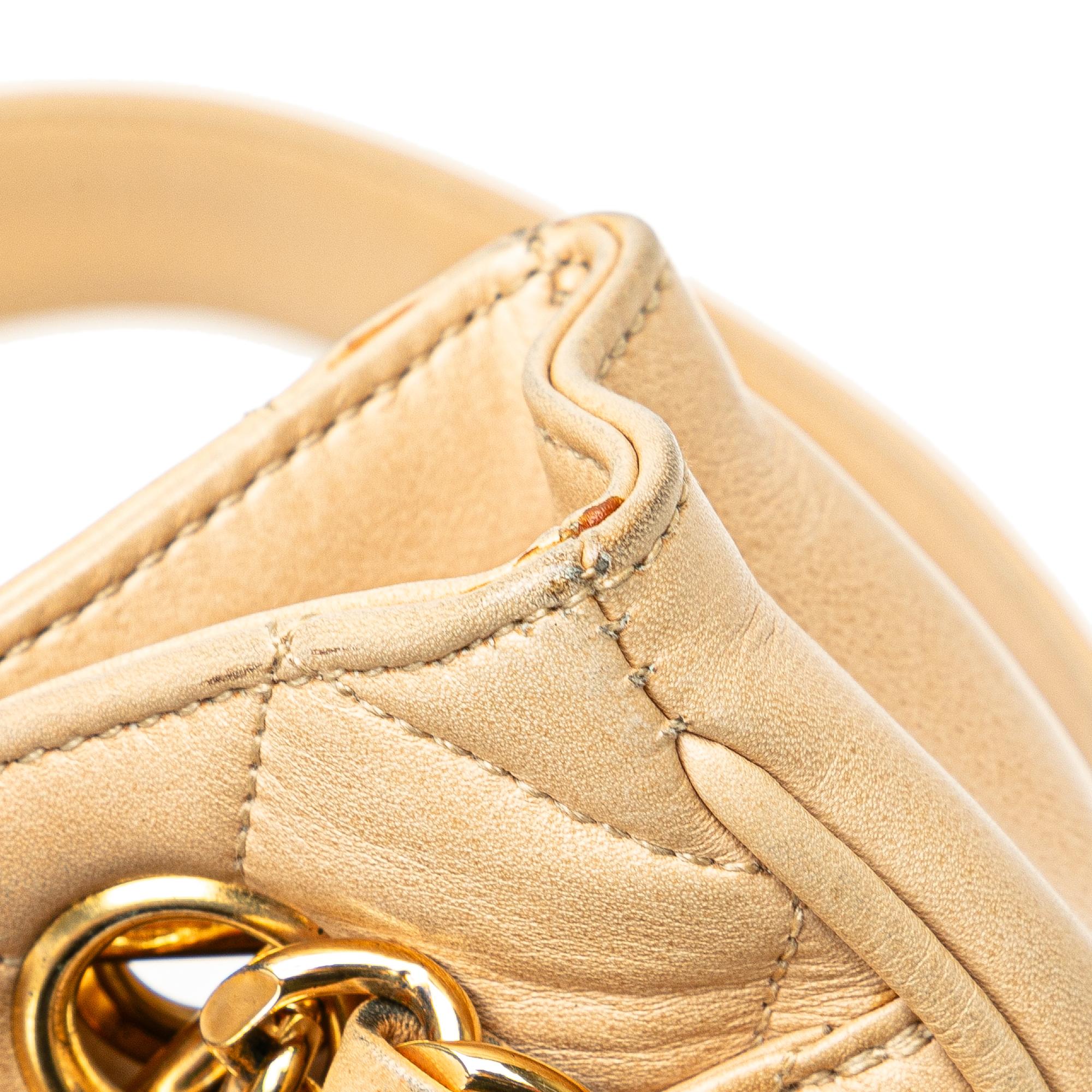 Top Quality Chanel Quilted Lambskin Shoulder Bag (SHG-lhMLve)