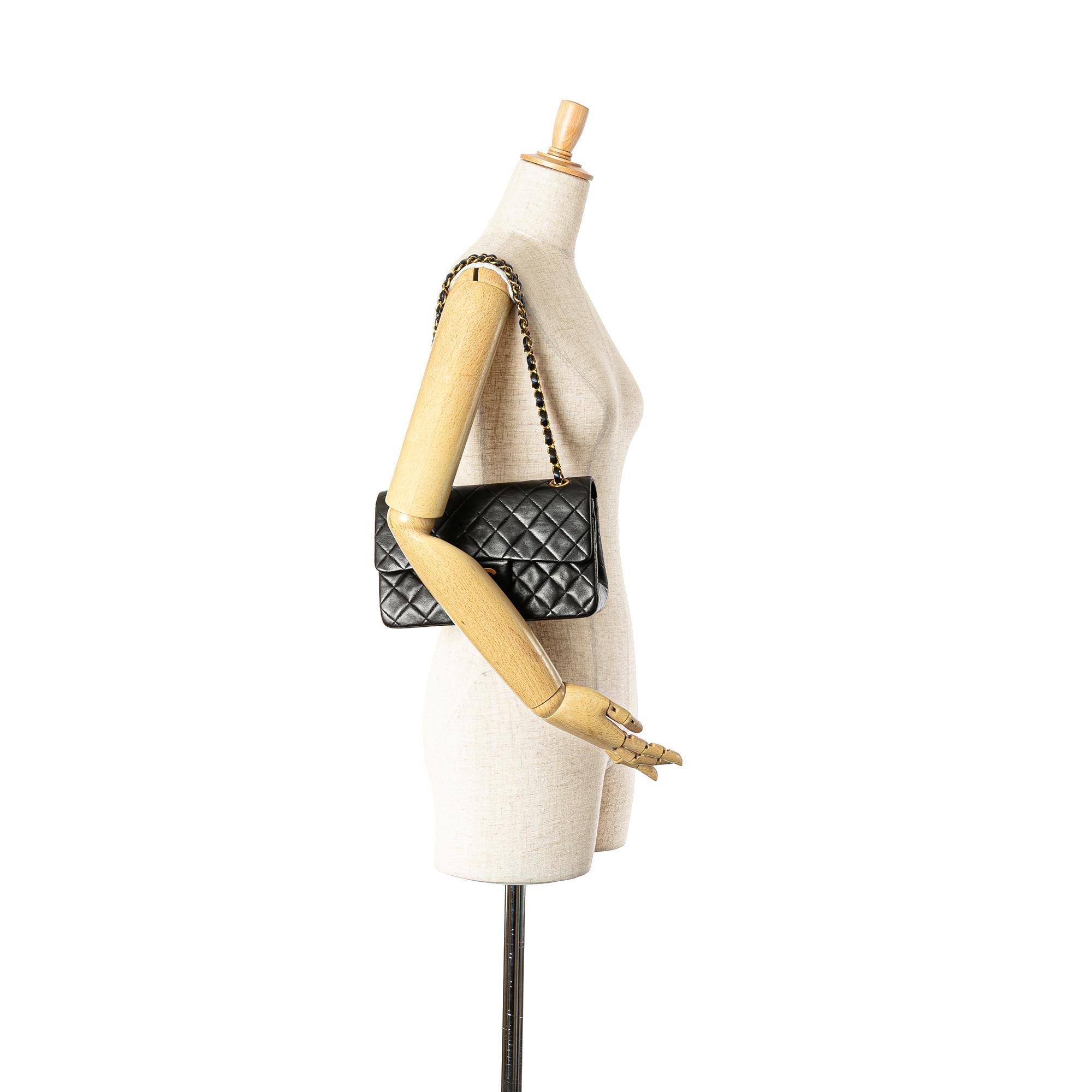 Top Quality Chanel Small Classic Lambskin Double Flap (SHG-X9pWVZ)