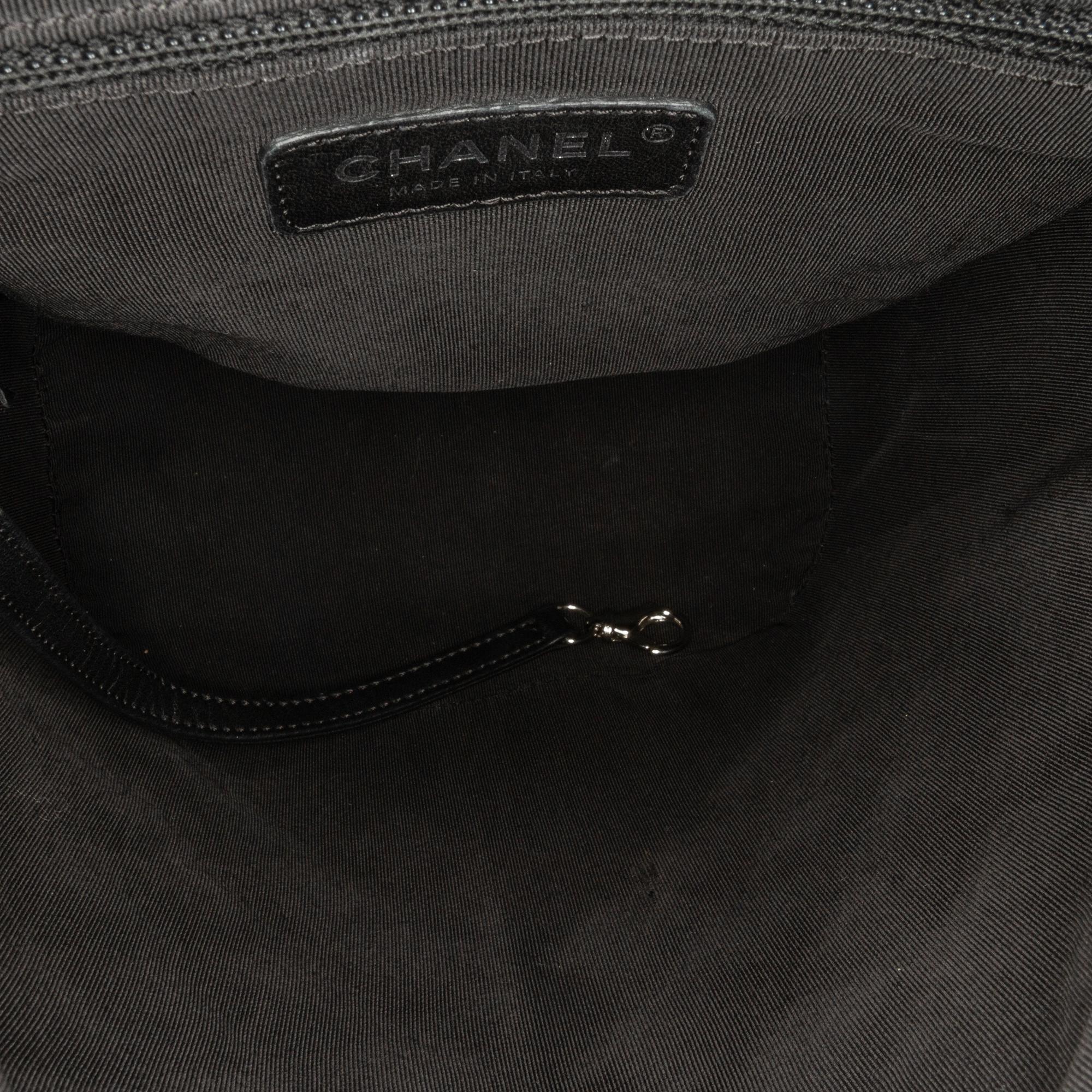Top Quality Chanel Small Lambskin Cuba Color Urban Spirit Backpack (SHG-a8CuVs)