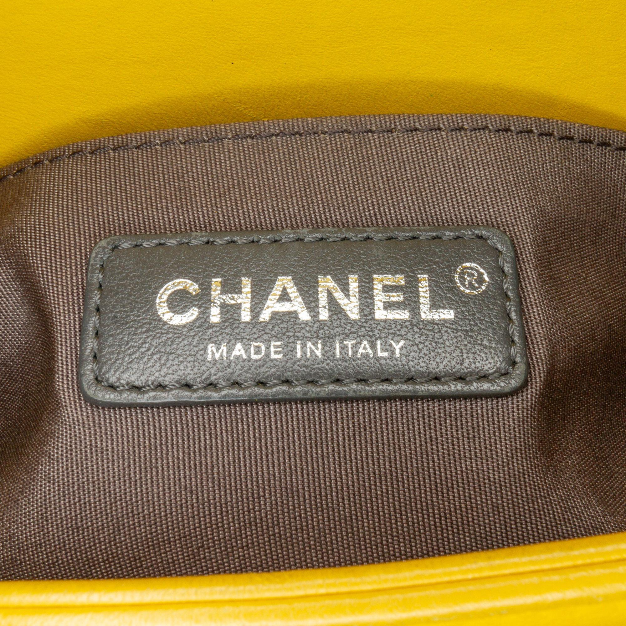 Top Quality Chanel Small Tweed and Lambskin Chevron Boy Flap (SHG-6vNjyY)