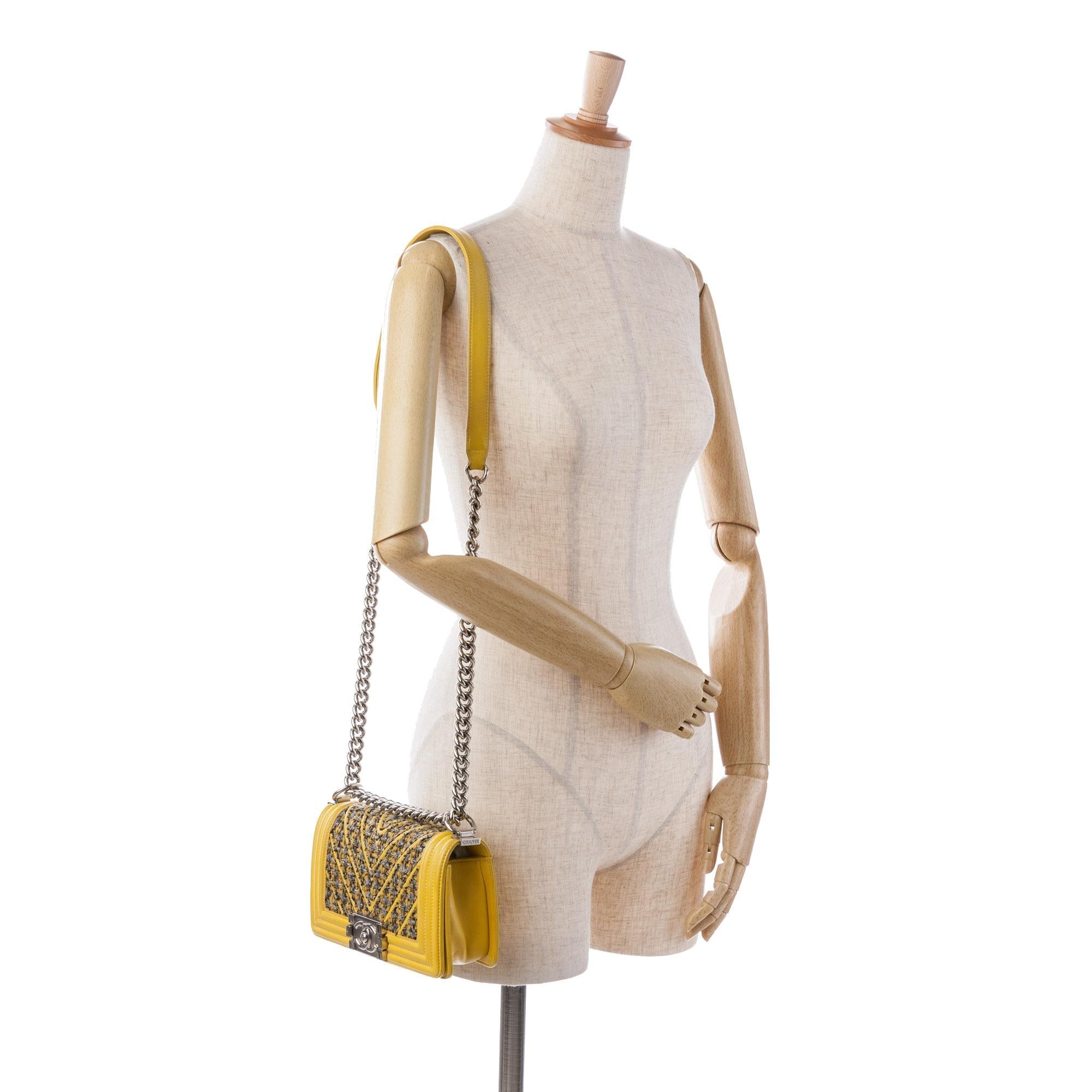 Top Quality Chanel Small Tweed and Lambskin Chevron Boy Flap (SHG-6vNjyY)