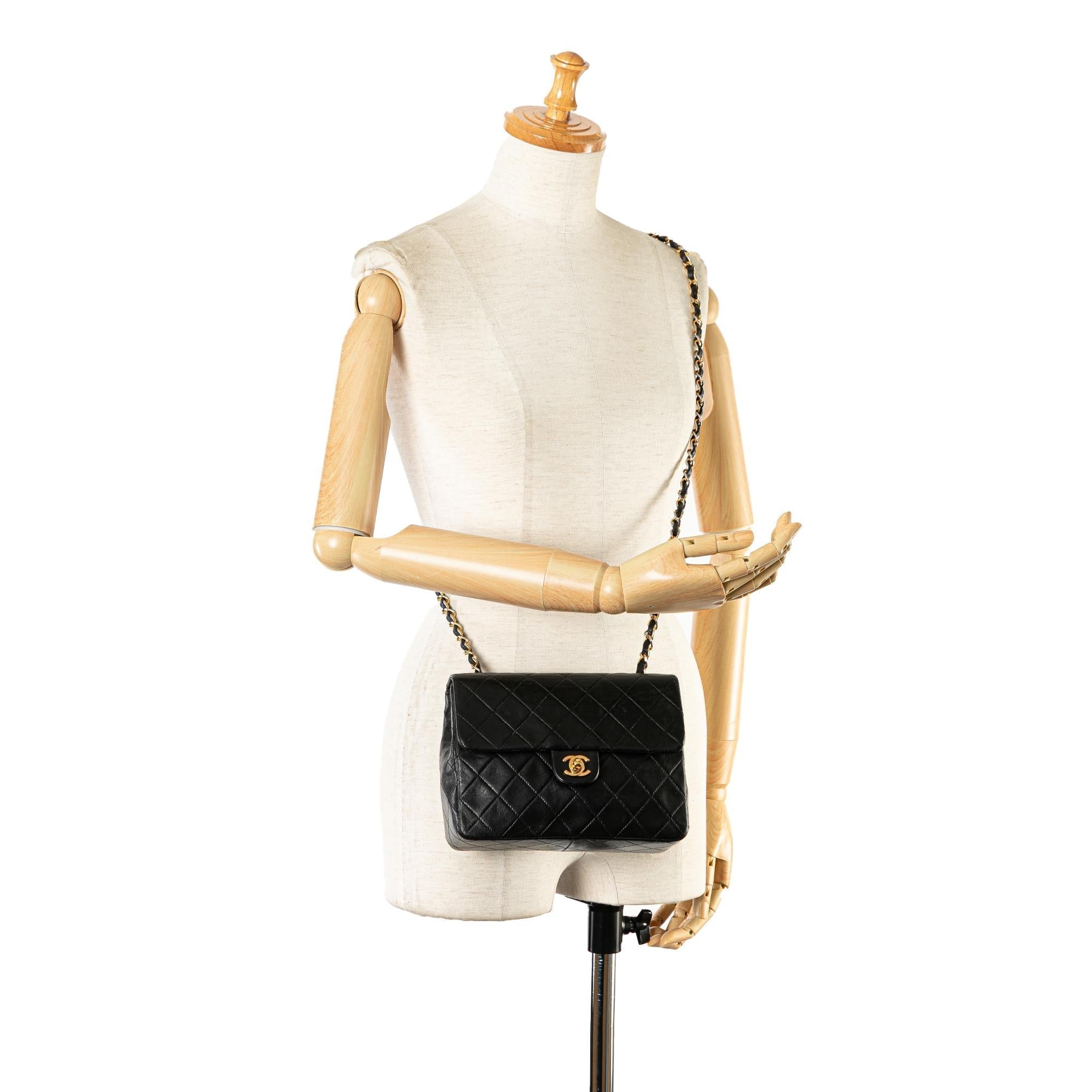 Top Quality Chanel Square Classic Quilted Lambskin Flap (SHG-NCKAmV)