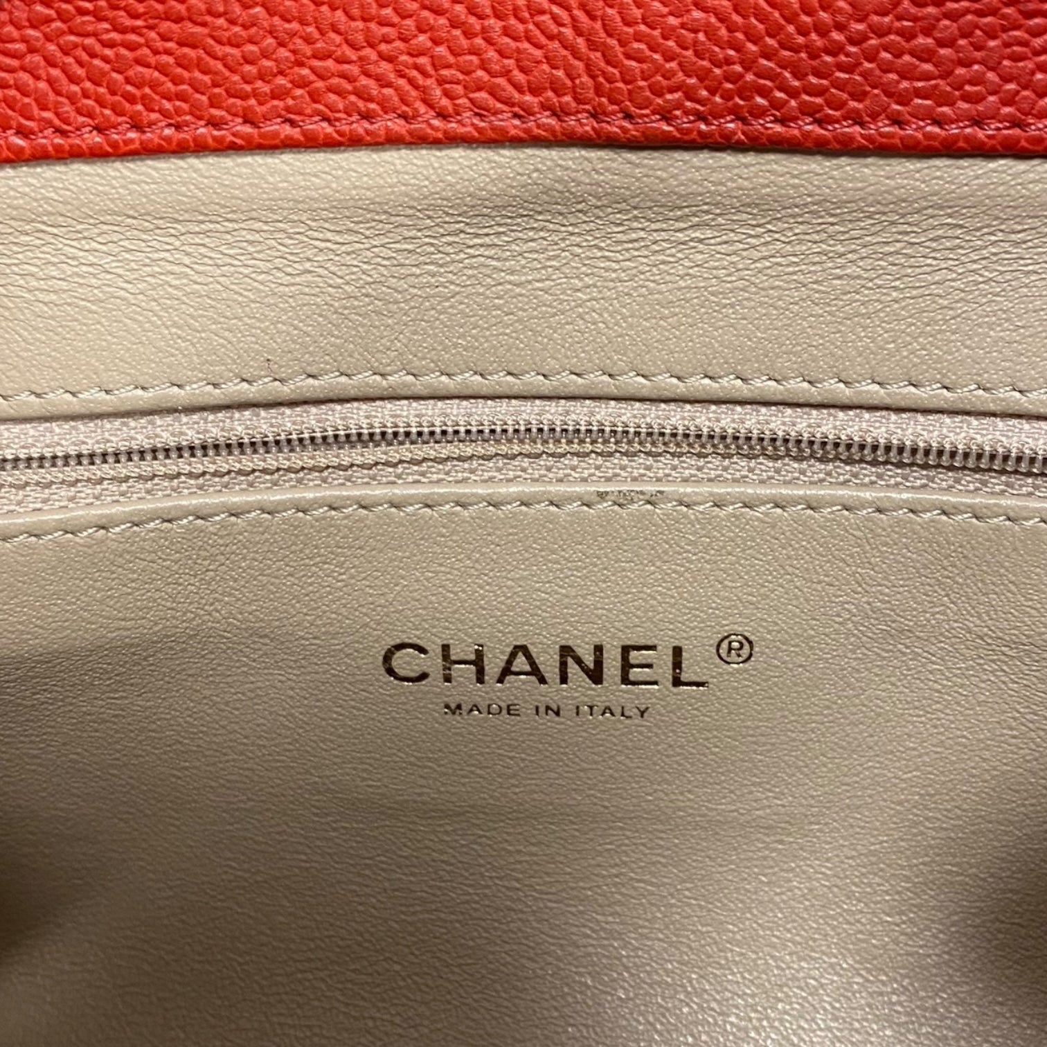 Backpack Luxury Designer Chanel. Size Medium