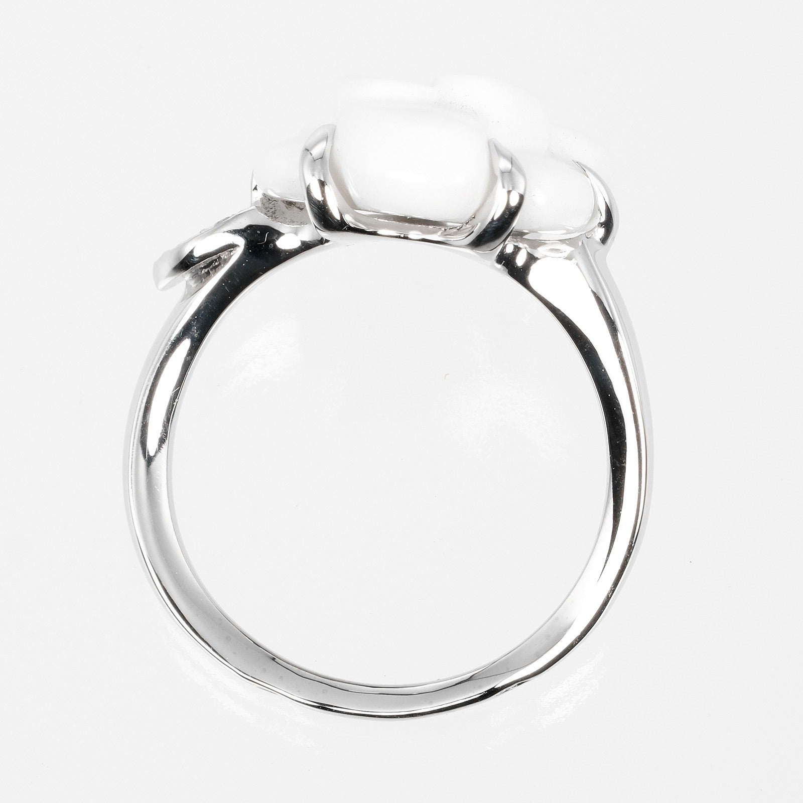 Top Quality Chanel Camellia Ring K18WG Ceramic Diamond