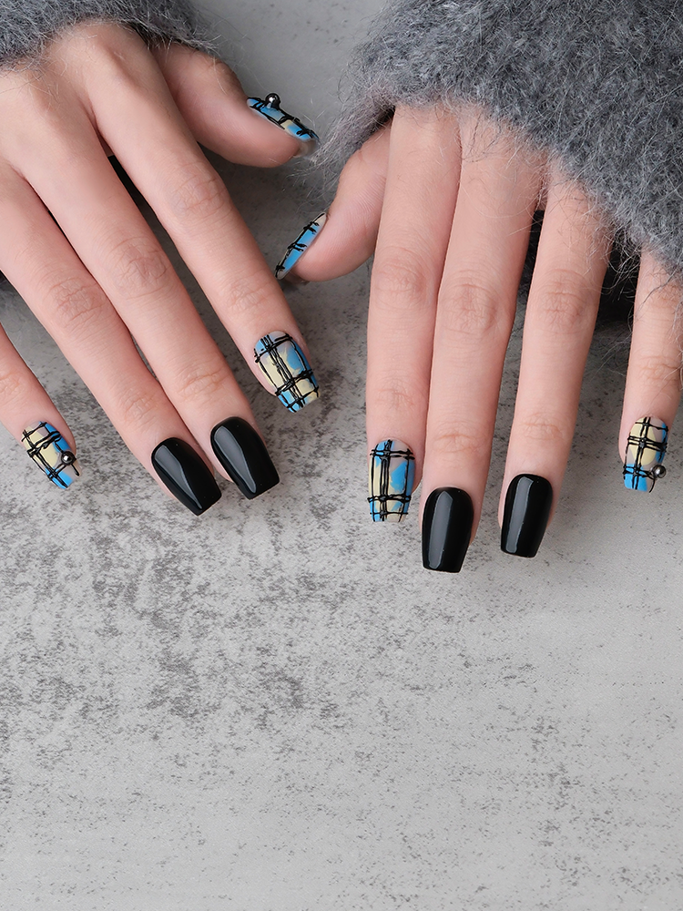 Nail Art,Nail Designs,Manicure Ideas,Nail Art Trends,Press-on nails,Removable nails,Fake nails,Trapezoid nails