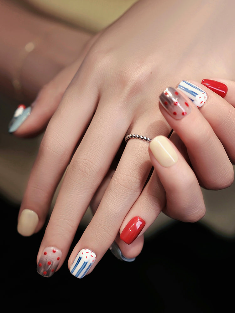 Nail Art,Nail Designs,Manicure Ideas,Nail Art Trends,Press-on nails,Removable nails,Fake nails
