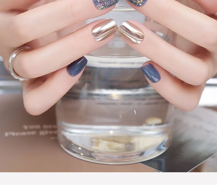 Nail Art,Nail Designs,Manicure Ideas,Nail Art Trends,Oval-shaped nails,Press-on nails,Removable nails,Fake nails