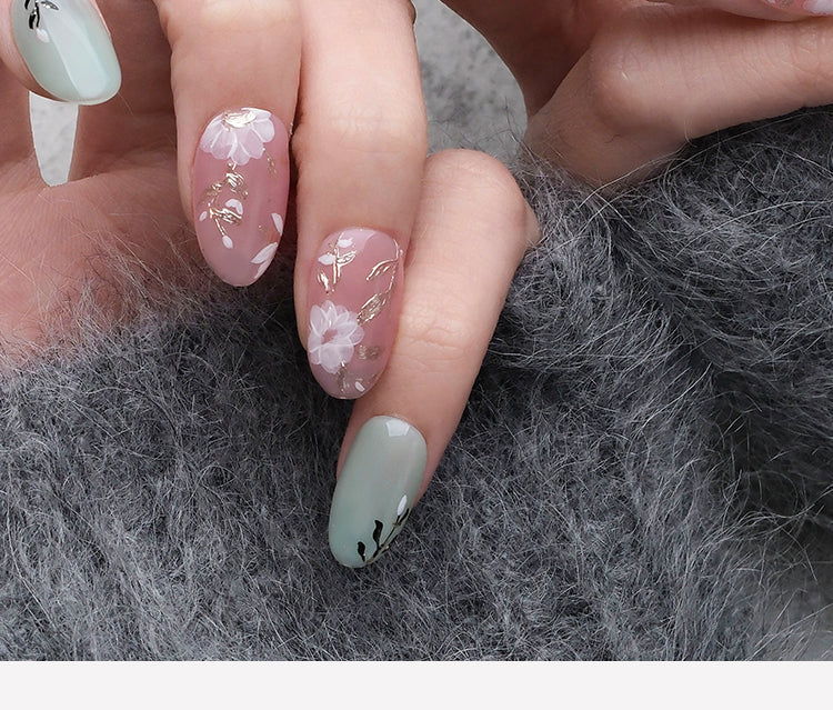 Nail Art,Nail Designs,Manicure Ideas,Nail Art Trends,Press-on nails,Removable nails,Fake nails