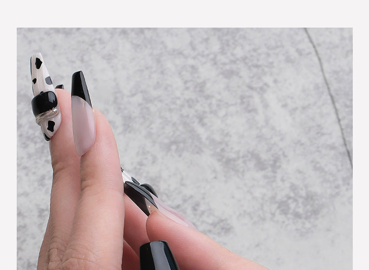 Nail Art,Nail Designs,Manicure Ideas,Nail Art Trends,Press-on nails,Removable nails,Fake nails,Trapezoid nails
