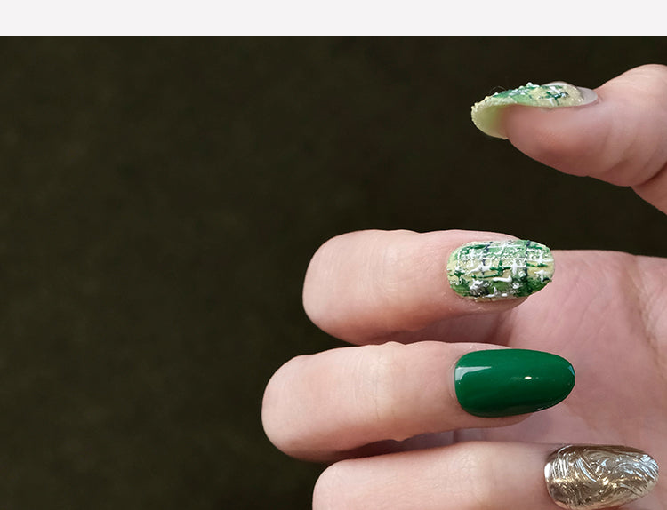 Oval-shaped nails,Nail Art,Nail Designs,Manicure Ideas,Nail Art Trends,Press-on nails,Removable nails,Fake nails