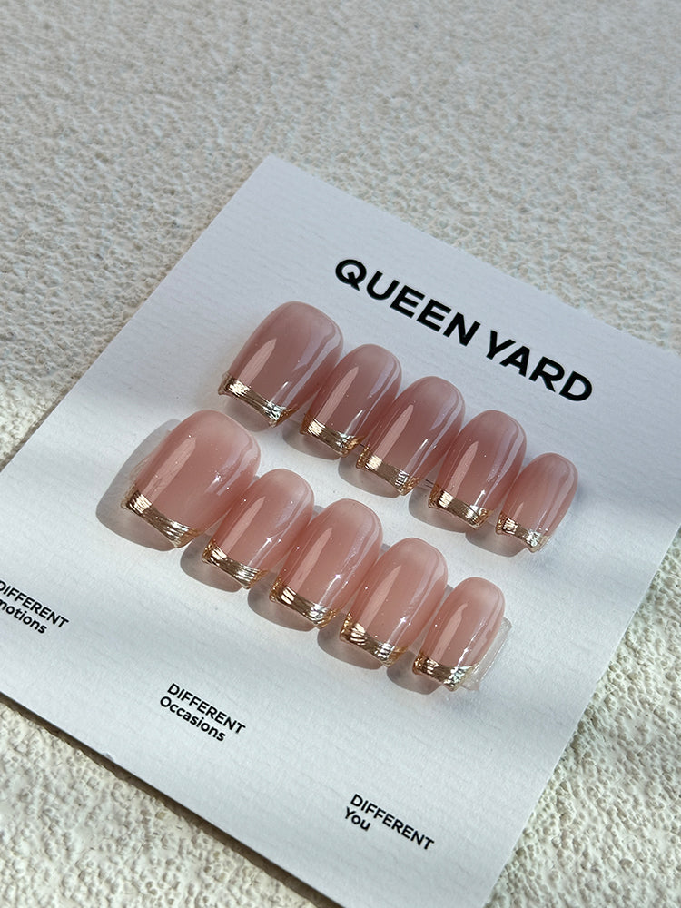 Nail Art,Nail Designs,Manicure Ideas,Nail Art Trends,Oval-shaped nails,Press-on nails,Removable nails,Fake nails