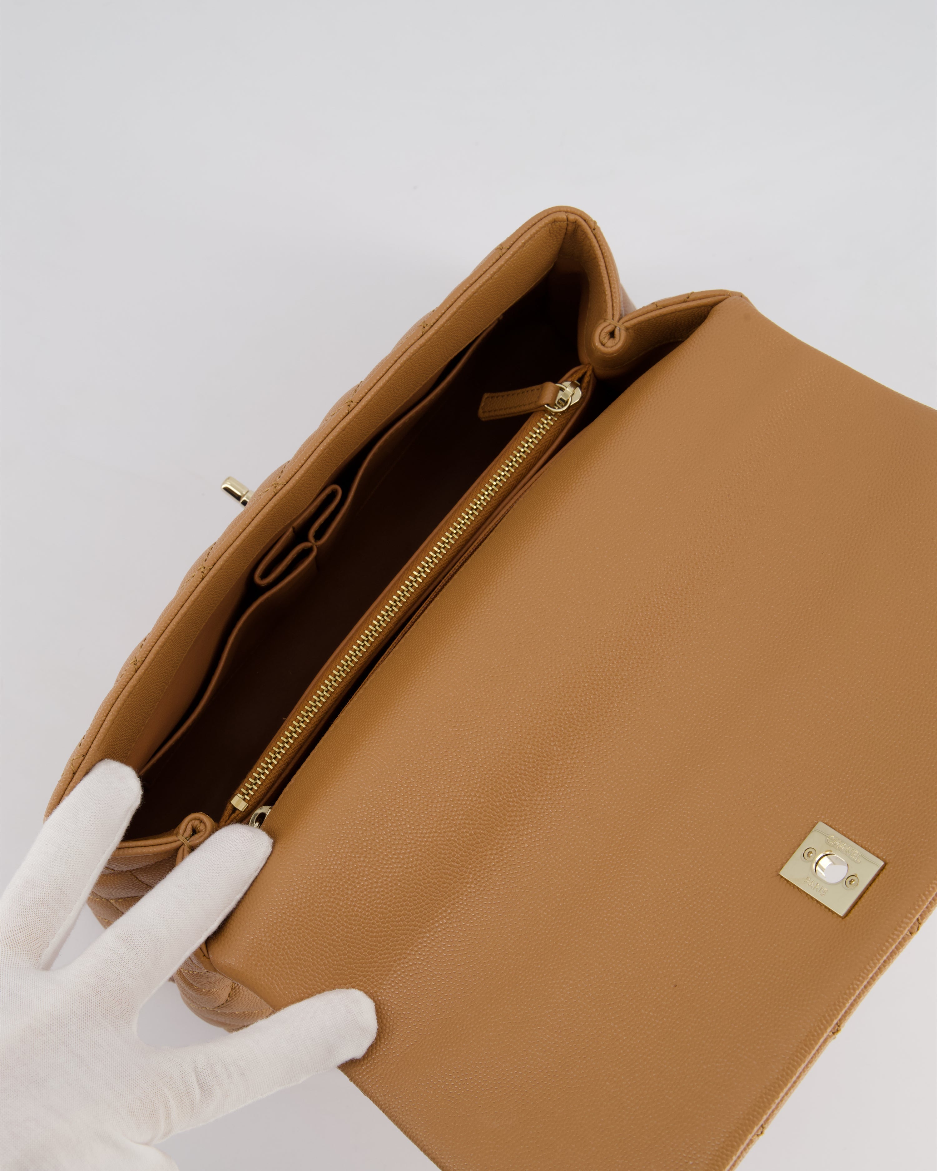 *RARE* Top Quality Chanel Medium Caramel Caviar Quilted Coco Flap Bag with Champagne Gold Hardware