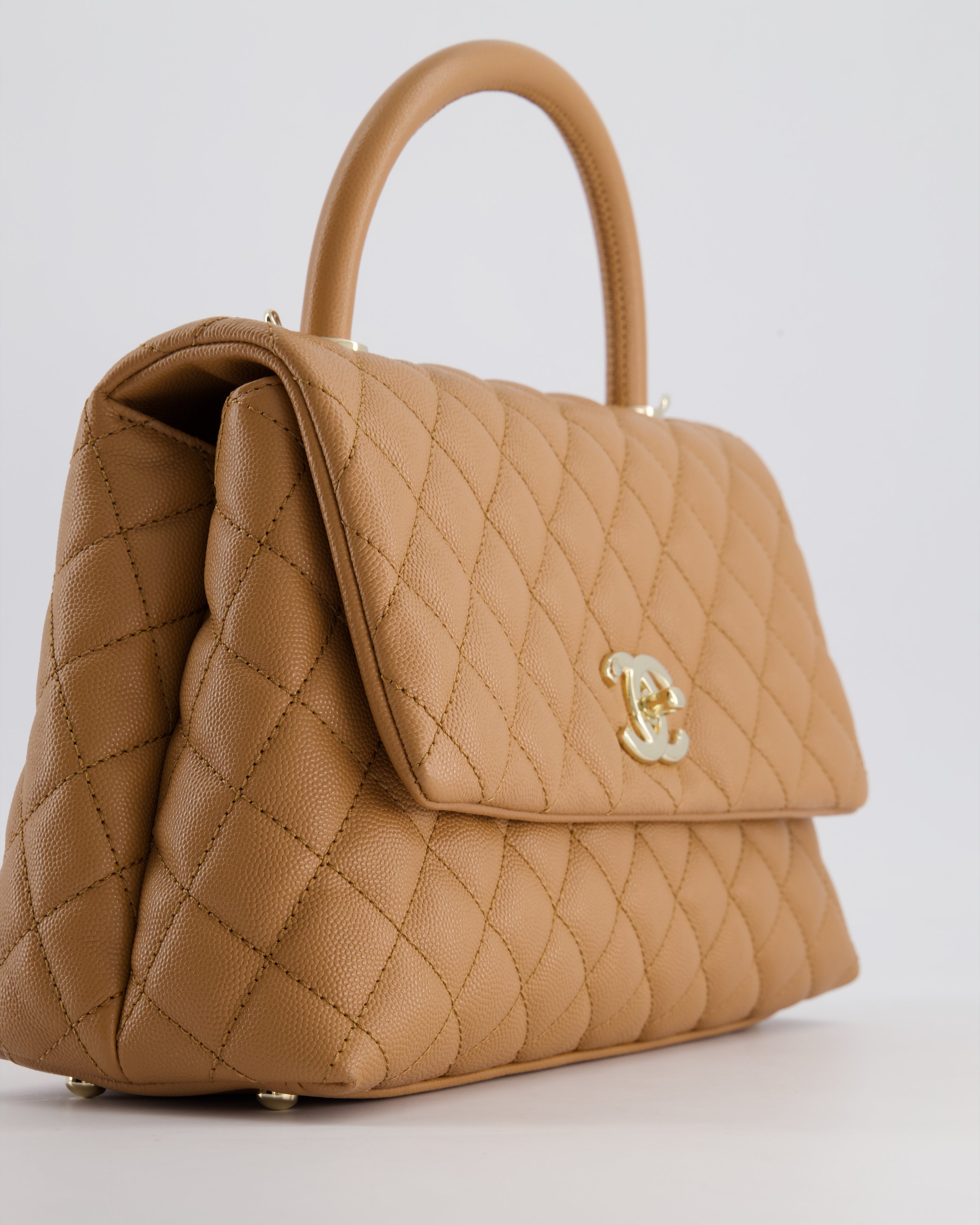 *RARE* Top Quality Chanel Medium Caramel Caviar Quilted Coco Flap Bag with Champagne Gold Hardware