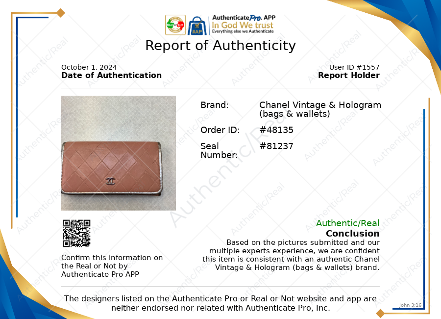 Wallet Luxury Designer By Chanel. Size: Large