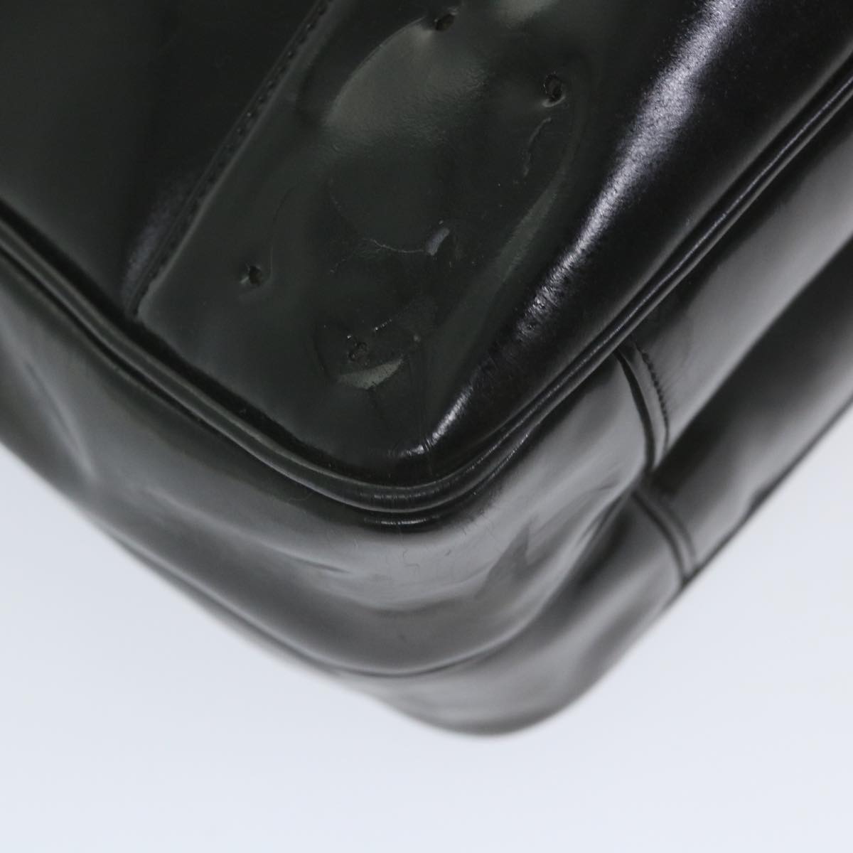 Top Quality Chanel Chain Shoulder Bag Patent leather Black CC Auth bs10115