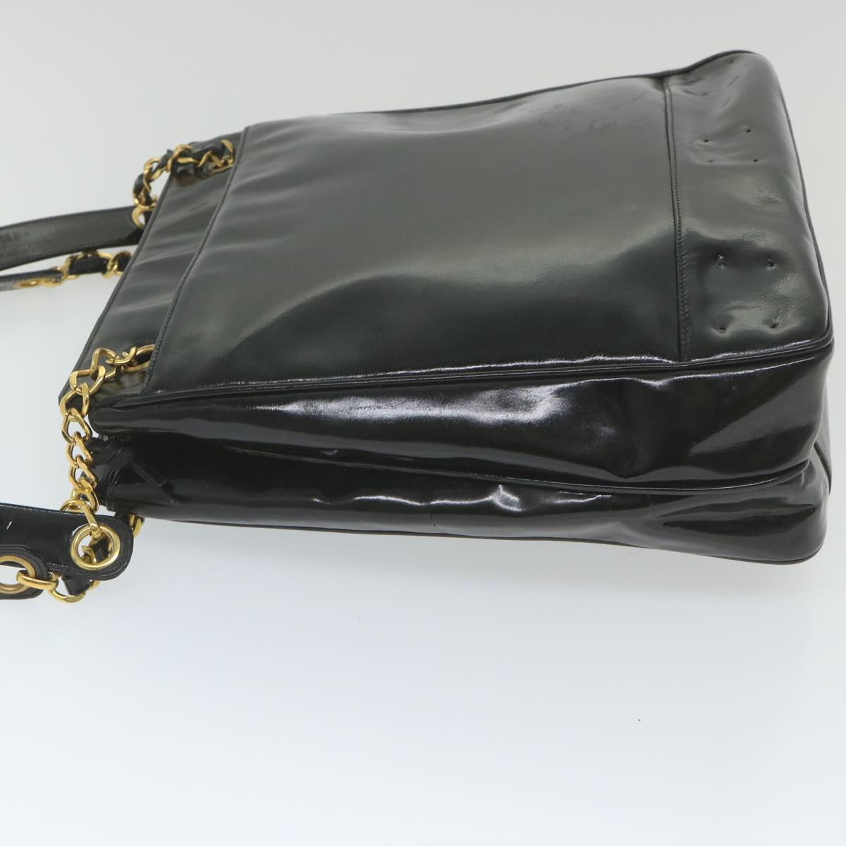 Top Quality Chanel Chain Shoulder Bag Patent leather Black CC Auth bs10115