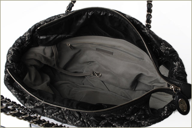 Top Quality Chanel Quilted Chain Shoulder Bag Paris-Biarritz Black/Silver