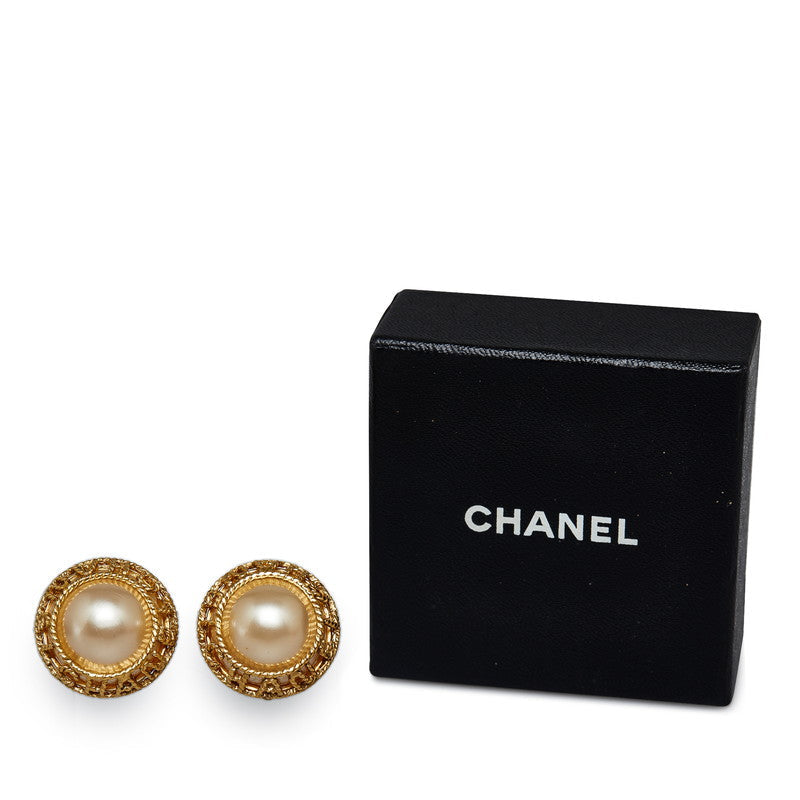 Top Quality Chanel Vintage Logo Round Fake Pearl Earrings Gold Ladies Chanel