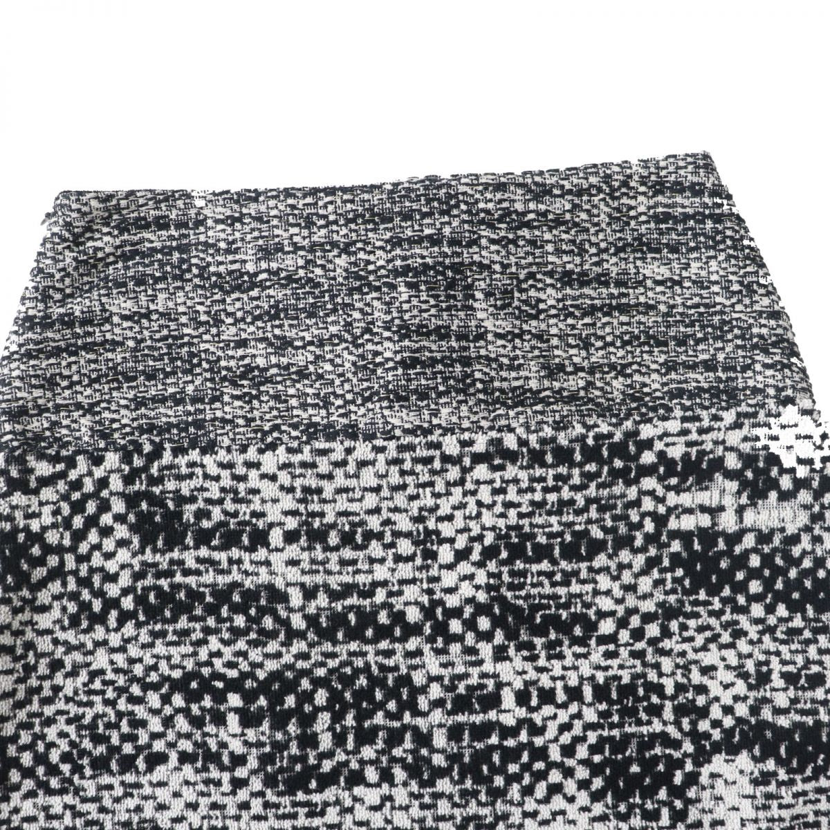 Top Quality Chanel Women's Trapezoid Skirt Black White Gold