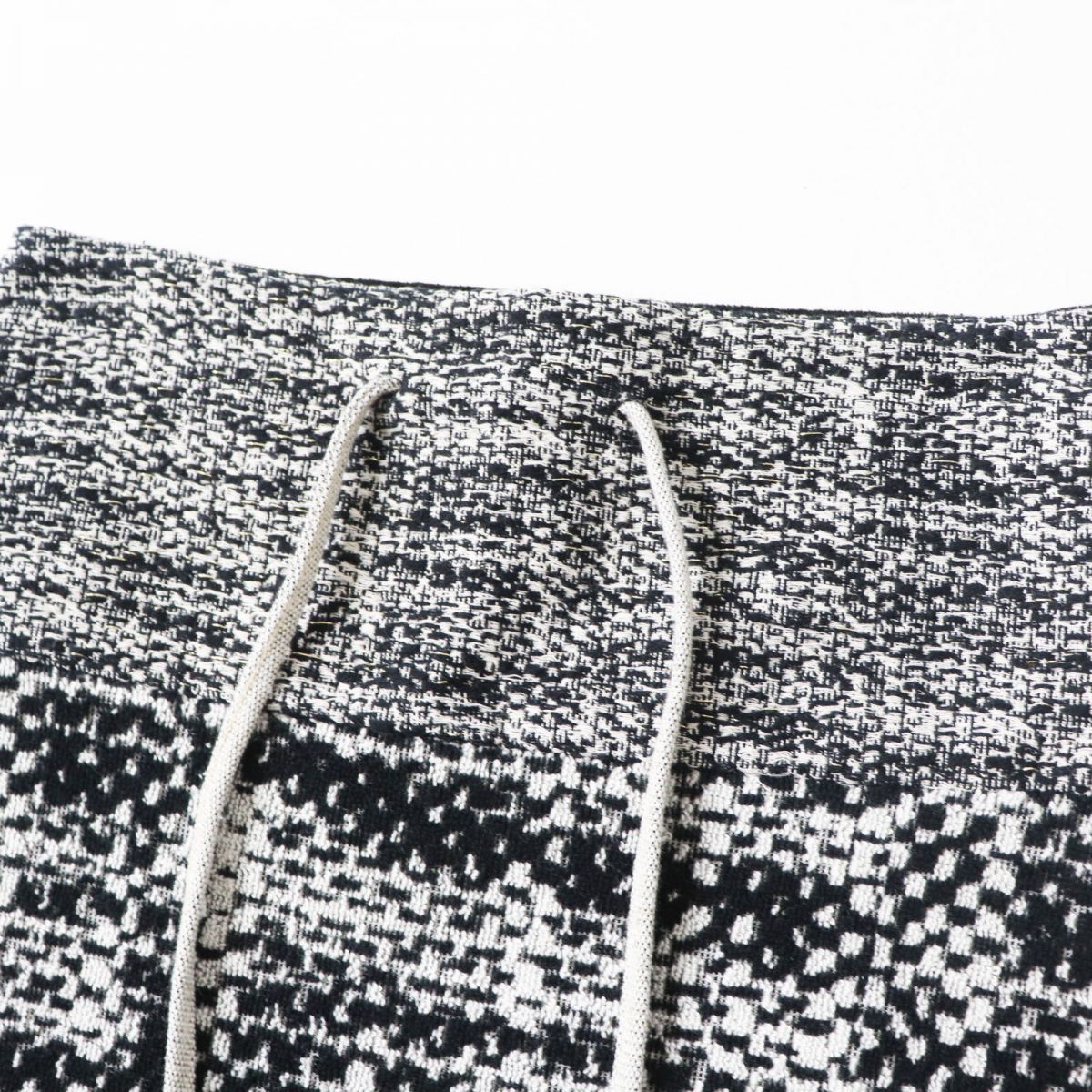 Top Quality Chanel Women's Trapezoid Skirt Black White Gold
