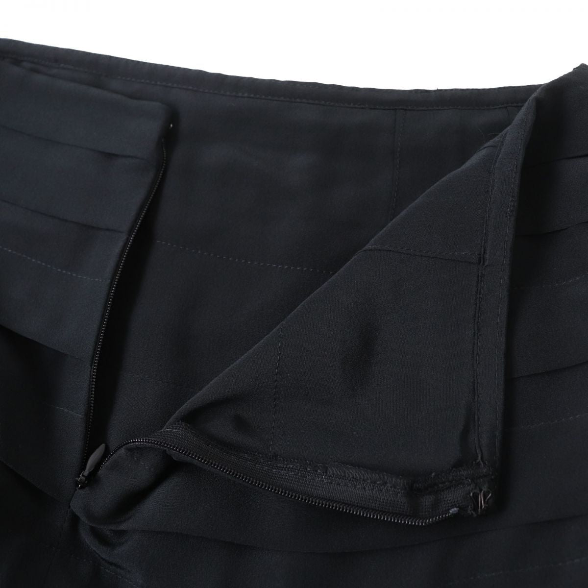 Top Quality Chanel Silk Pleated Skirt with COCO Mark Plate