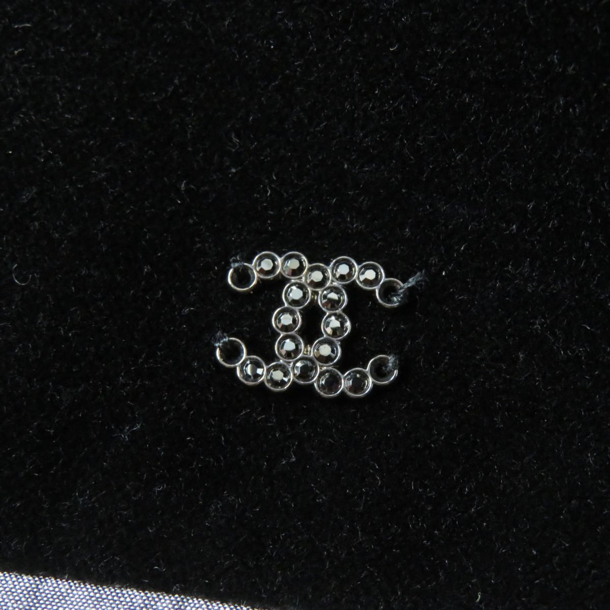 Top Quality Chanel Velvet Sweatshirt Border Pattern Black Gray Pink 36