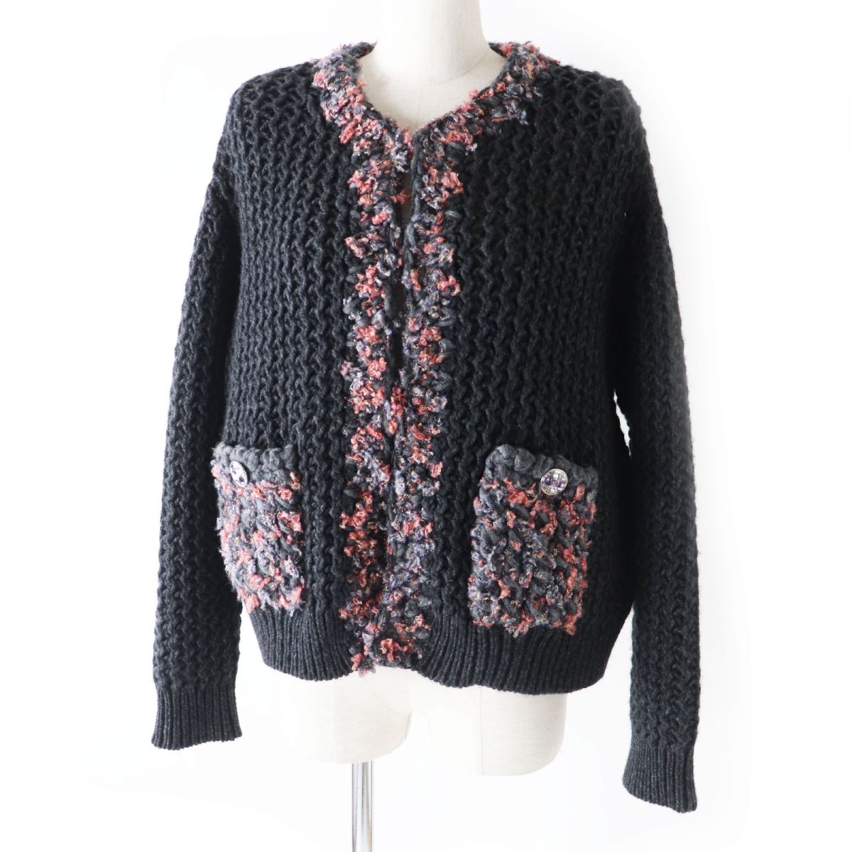 Top Quality Chanel Cashmere Cardigan COCO Mark Button