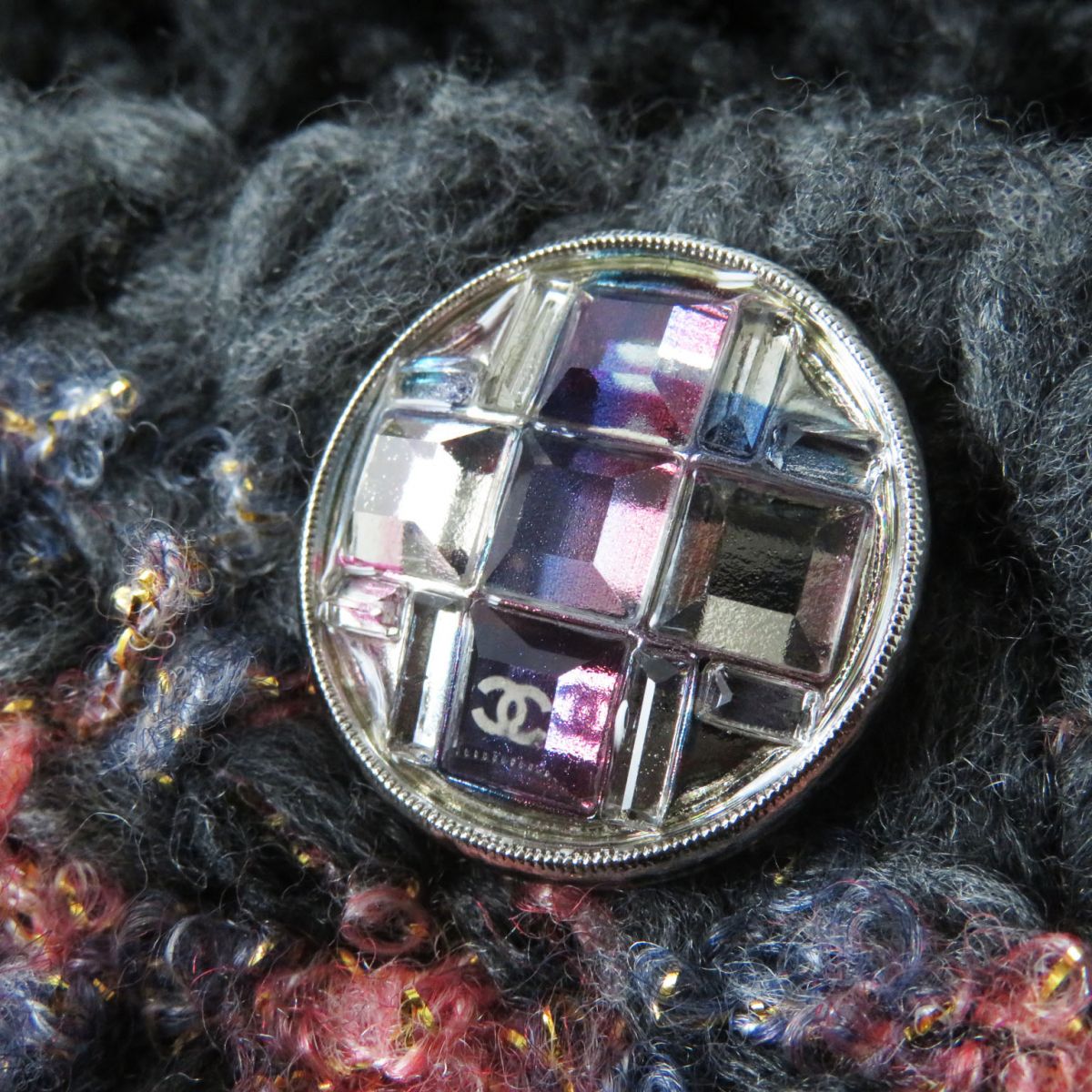 Top Quality Chanel Cashmere Cardigan COCO Mark Button