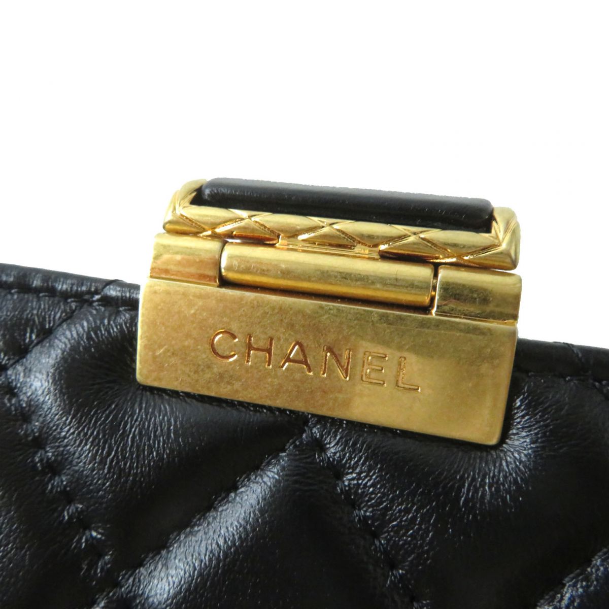 Top Quality Chanel Lambskin Phone Holder Chain Bag