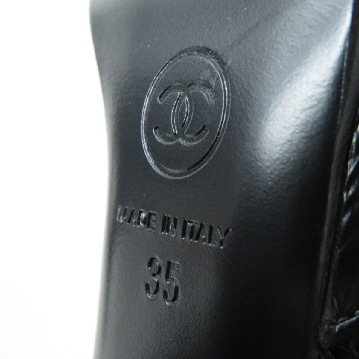 Top Quality Chanel Leather Round Toe Short Boots Black 35
