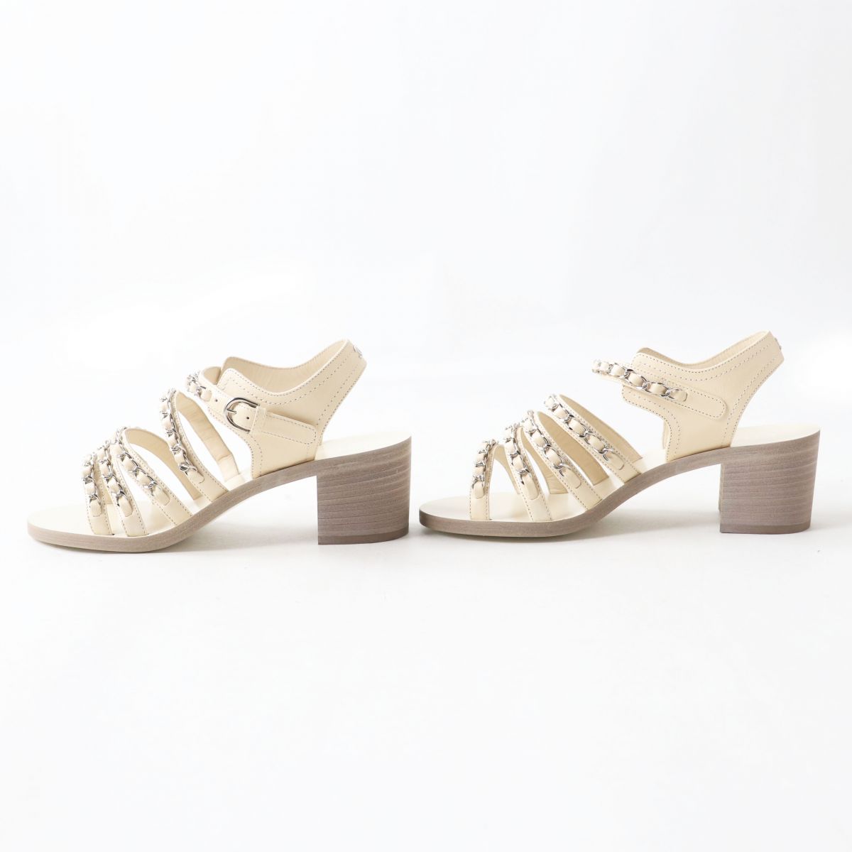 Top Quality Chanel COCO Mark Leather Sandals White