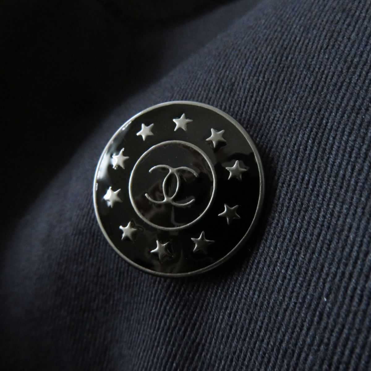 Top Quality Chanel Cotton Trench Coat. COCO Mark Button. Navy