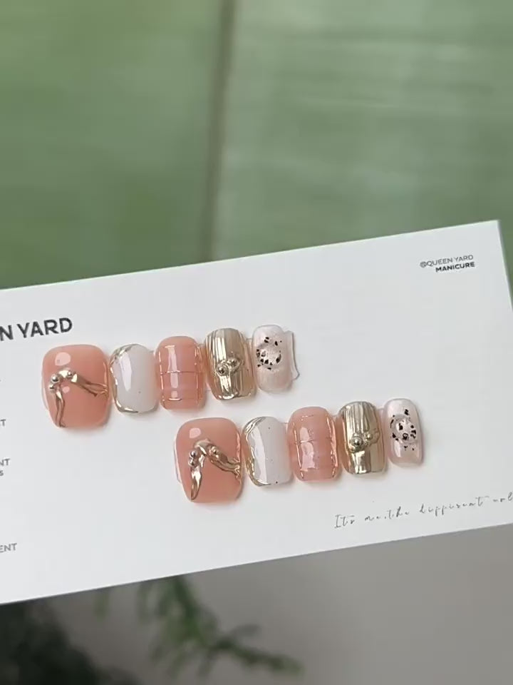 Nail Art,Nail Designs,Manicure Ideas,Nail Art Trends,Press-on nails,Removable nails,Fake nails