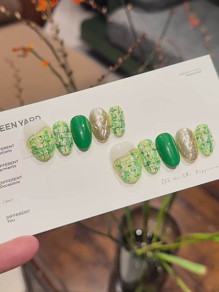 Oval-shaped nails,Nail Art,Nail Designs,Manicure Ideas,Nail Art Trends,Press-on nails,Removable nails,Fake nails