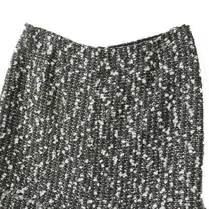 Top Quality Chanel Tweed Skirt with COCO Mark. Multi. Size 38