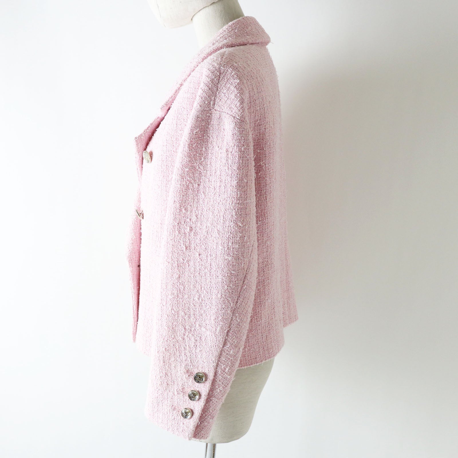 Top Quality Chanel Tweed Blouson P70560 Baby Pink 40